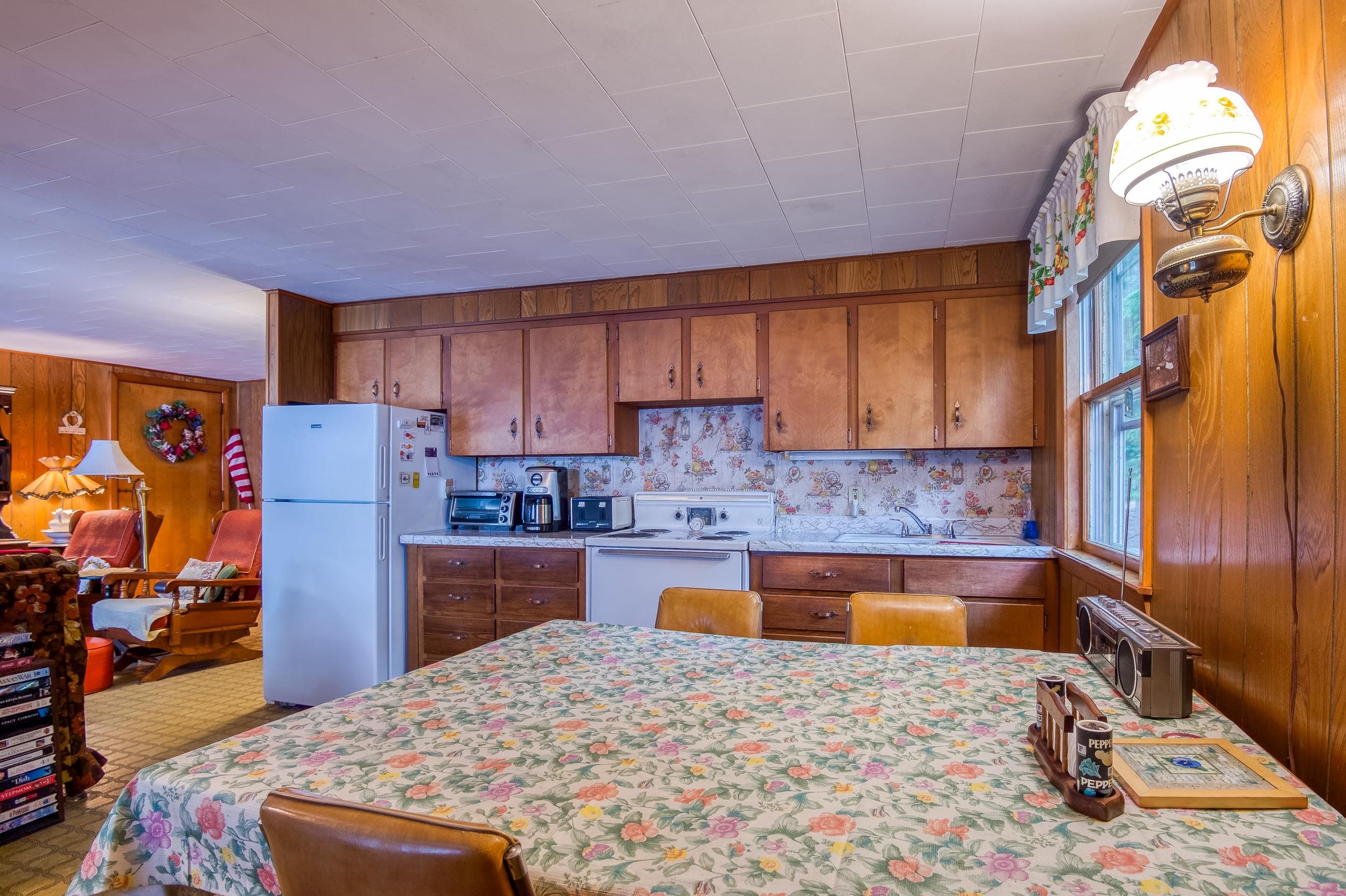 20 Sunset Road