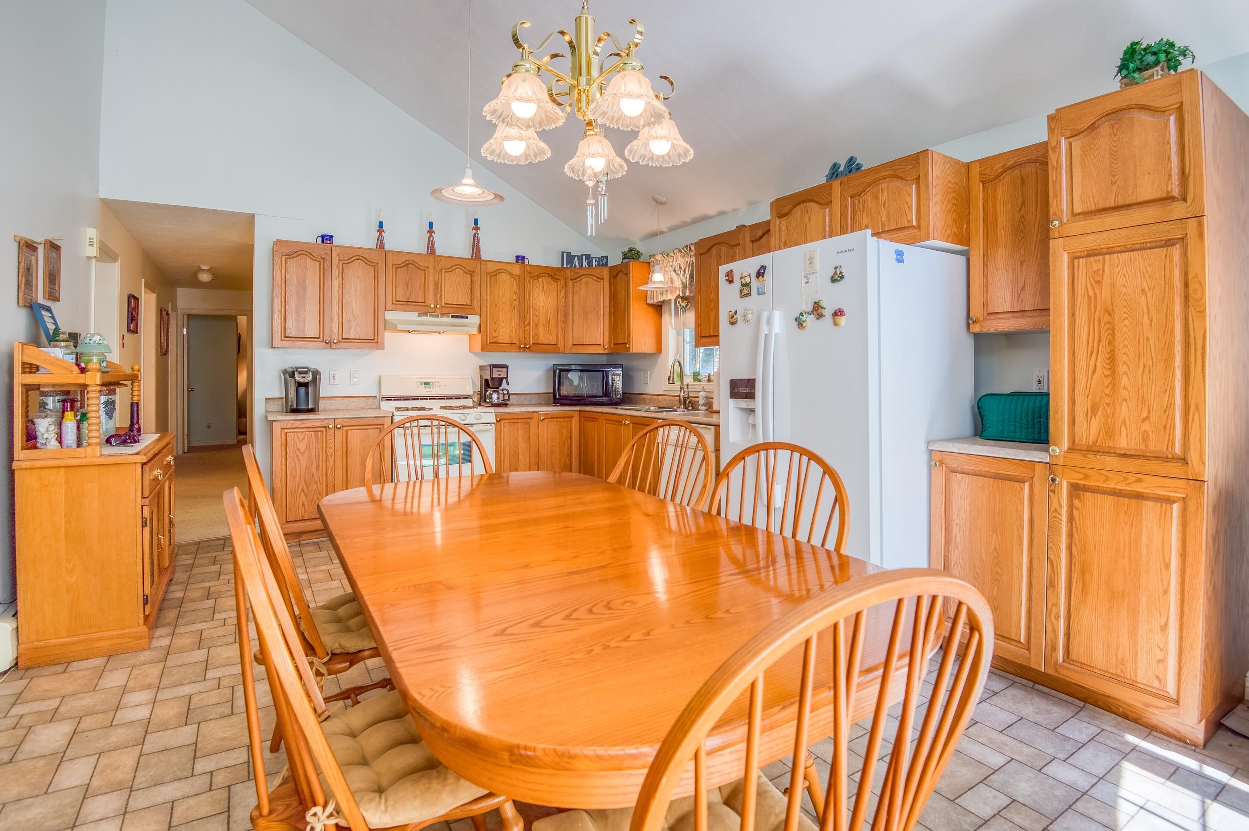 437 Pequawket Trail