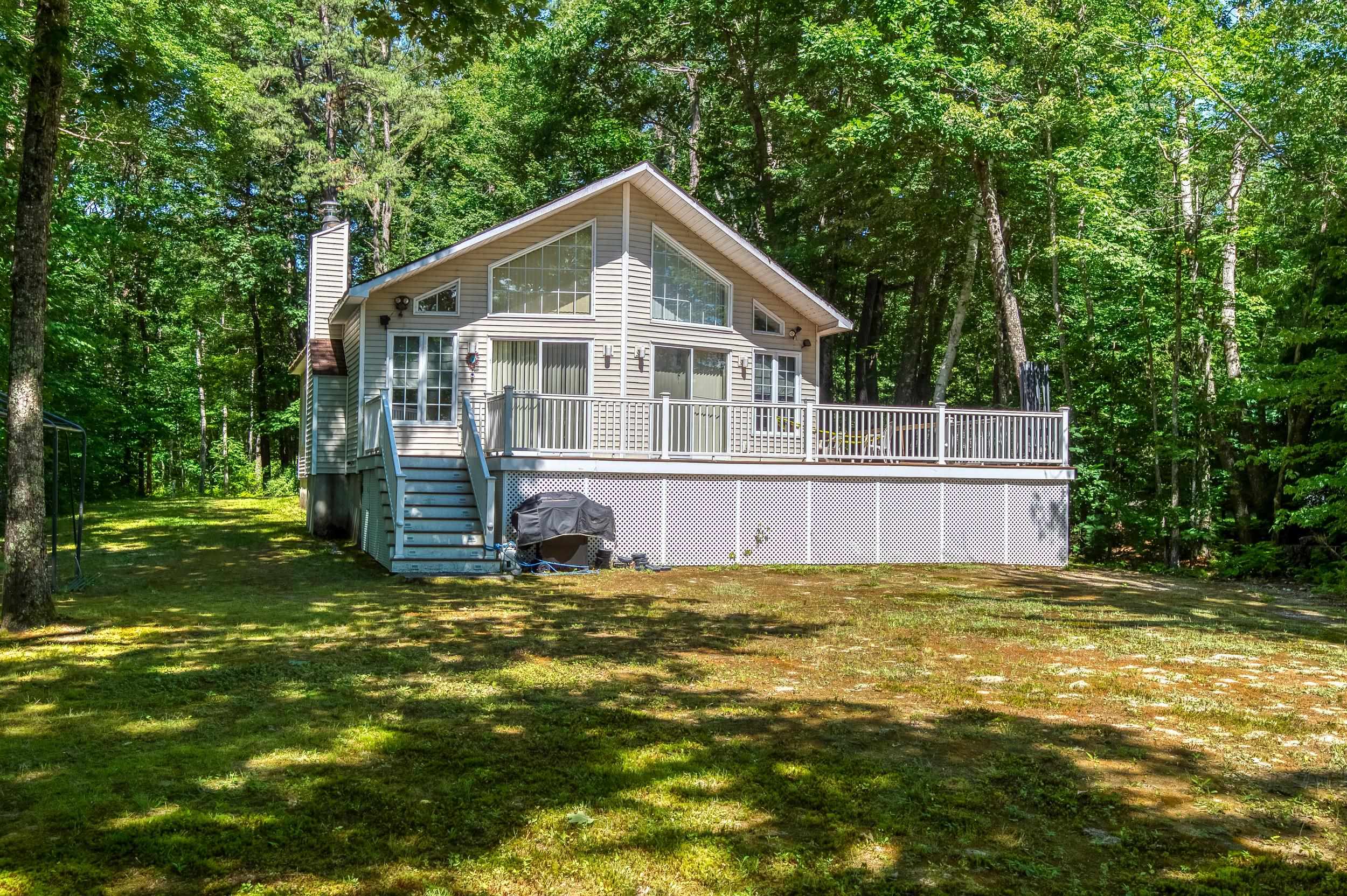 437 Pequawket Trail