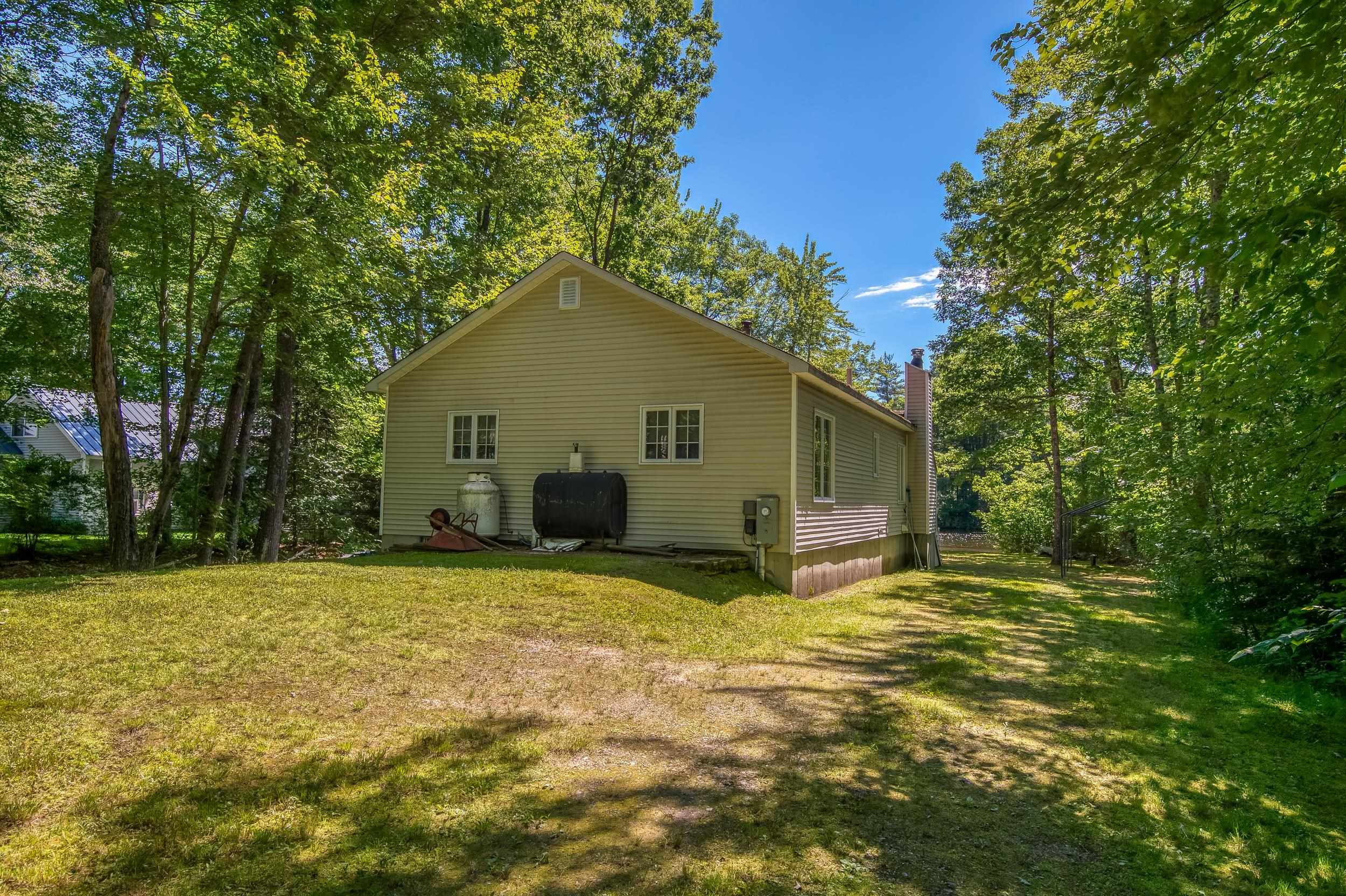 437 Pequawket Trail