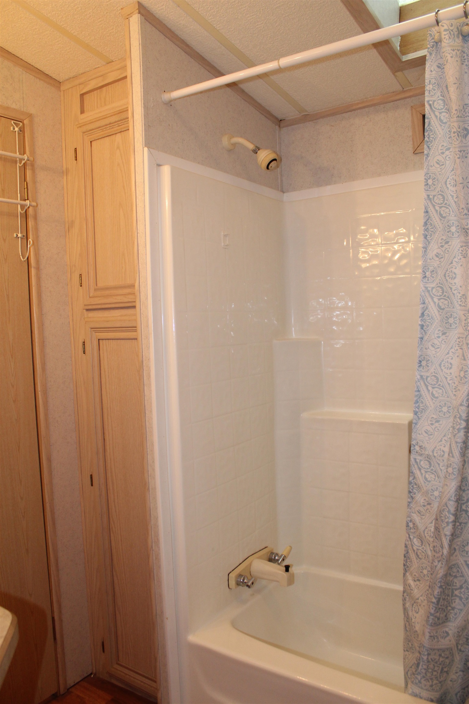 19 Eagle Loop Lane Unit: 68