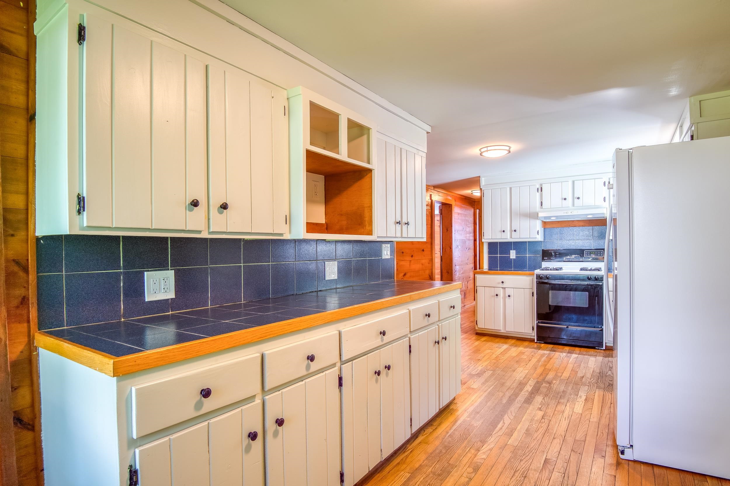 327 Vittum Hill Road