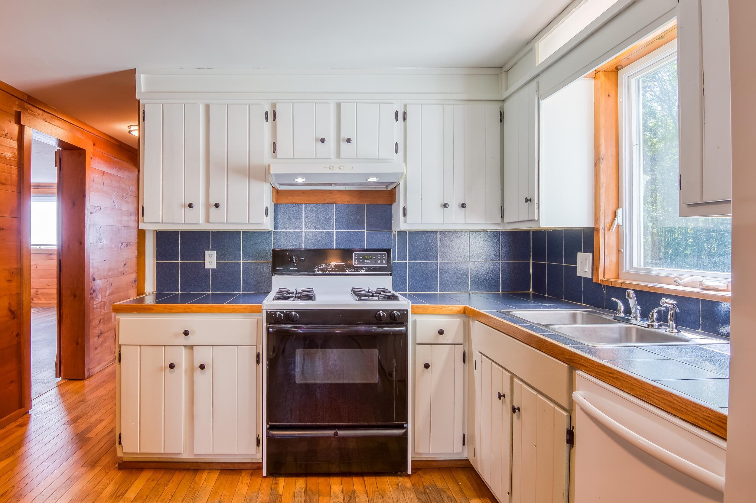 327 Vittum Hill Road