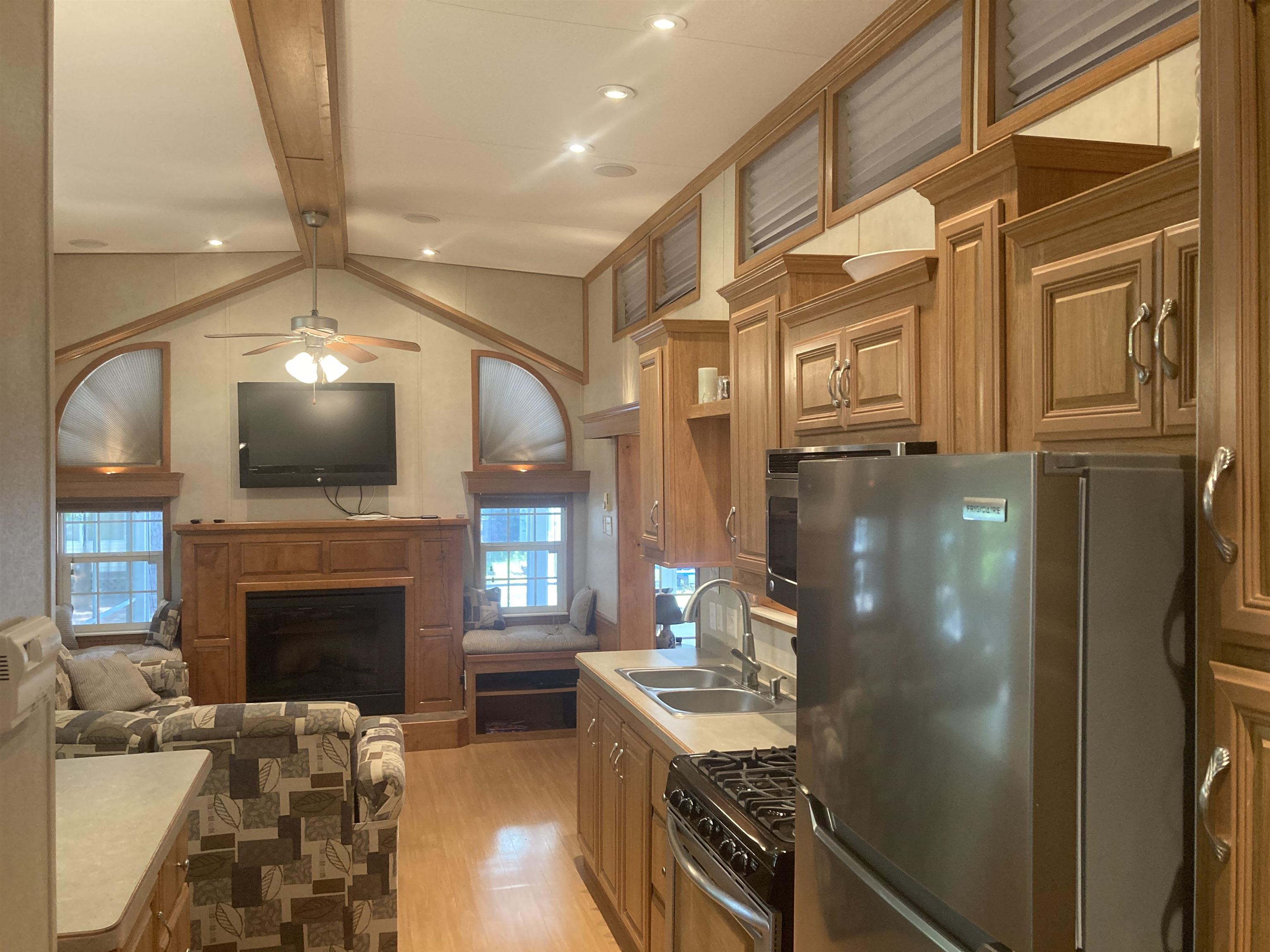 12 Whispering Pines Lane Unit: 441