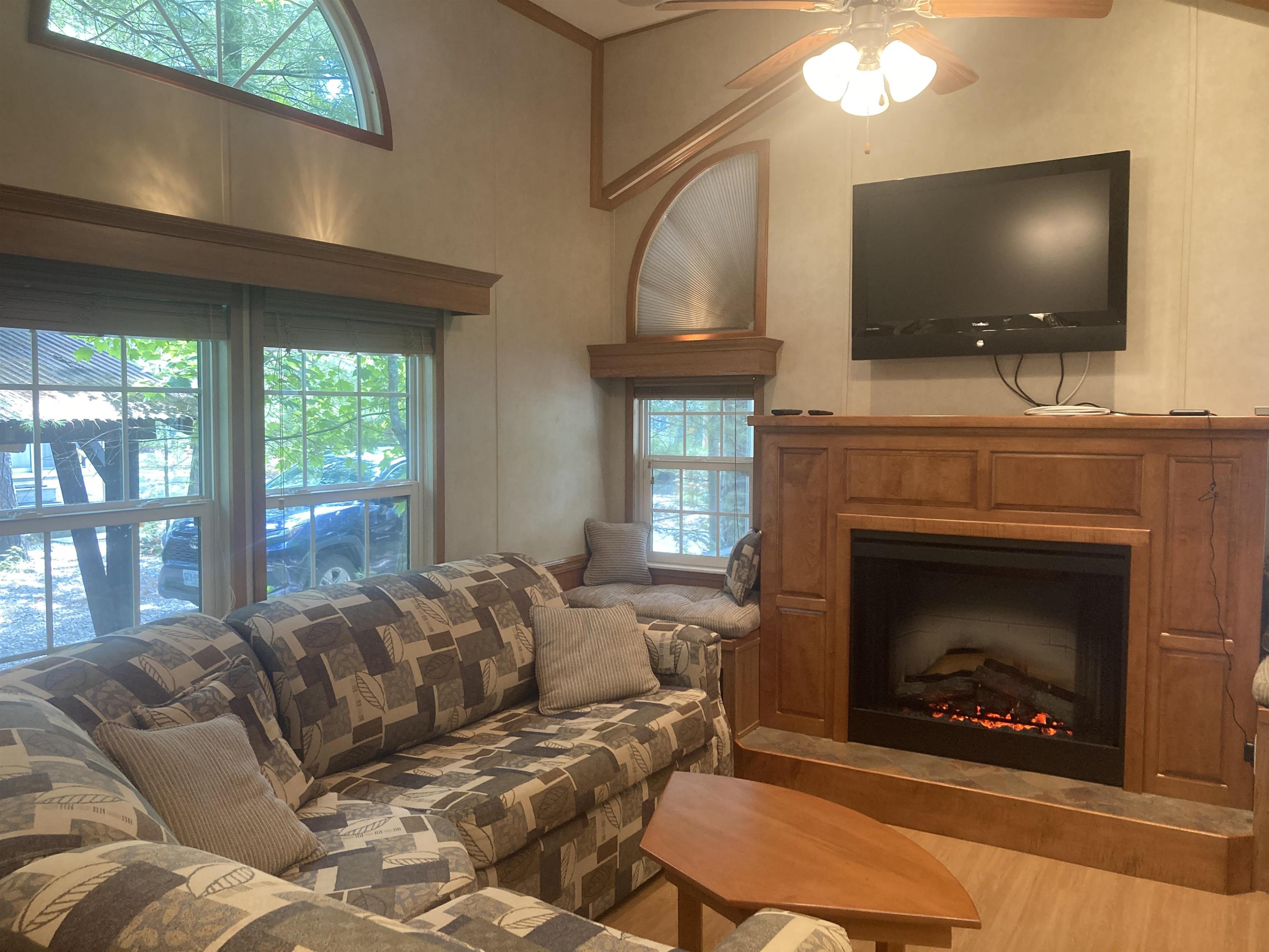 12 Whispering Pines Lane Unit: 441