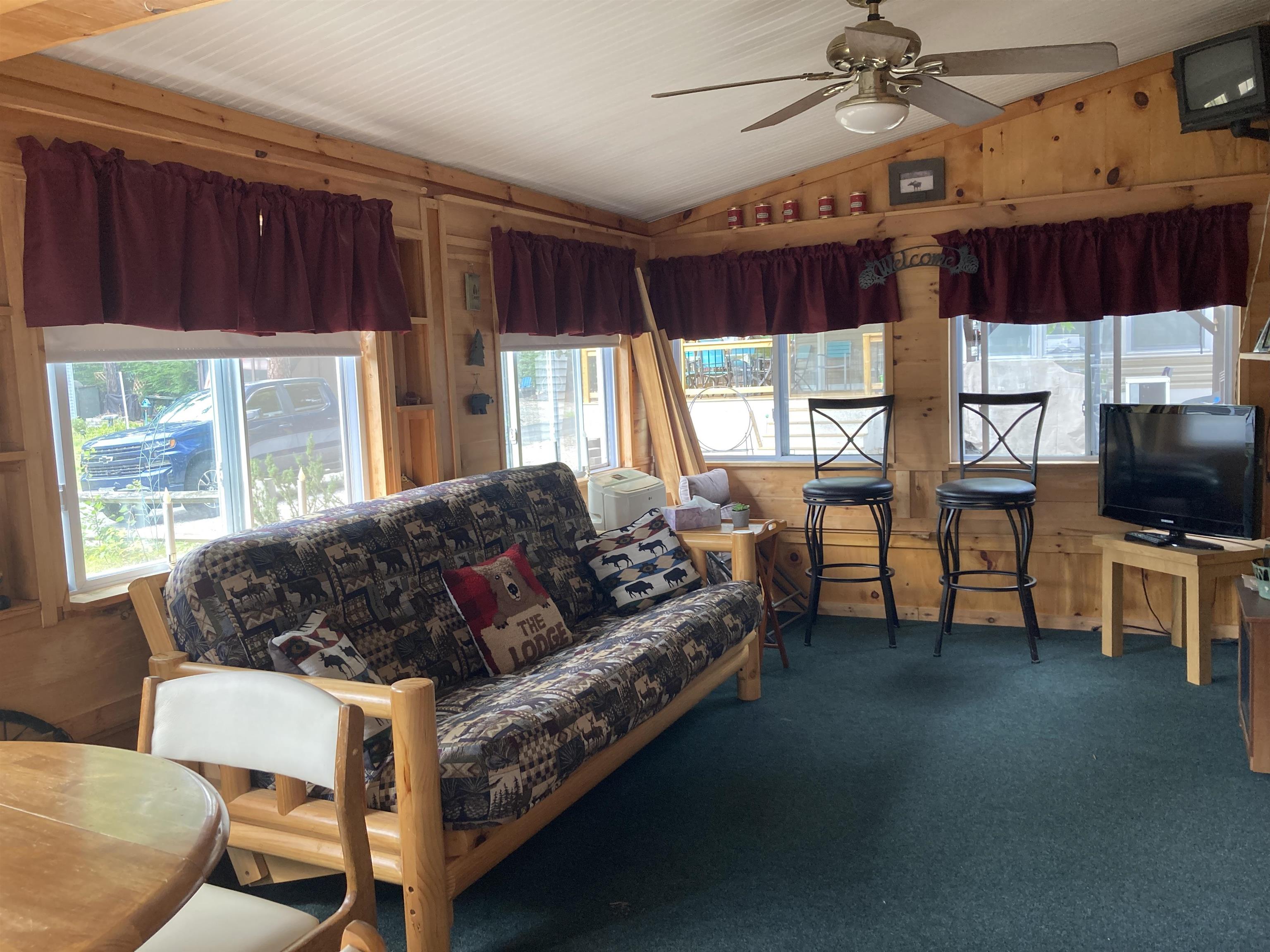 4 Gray Birch Lane Unit: 164