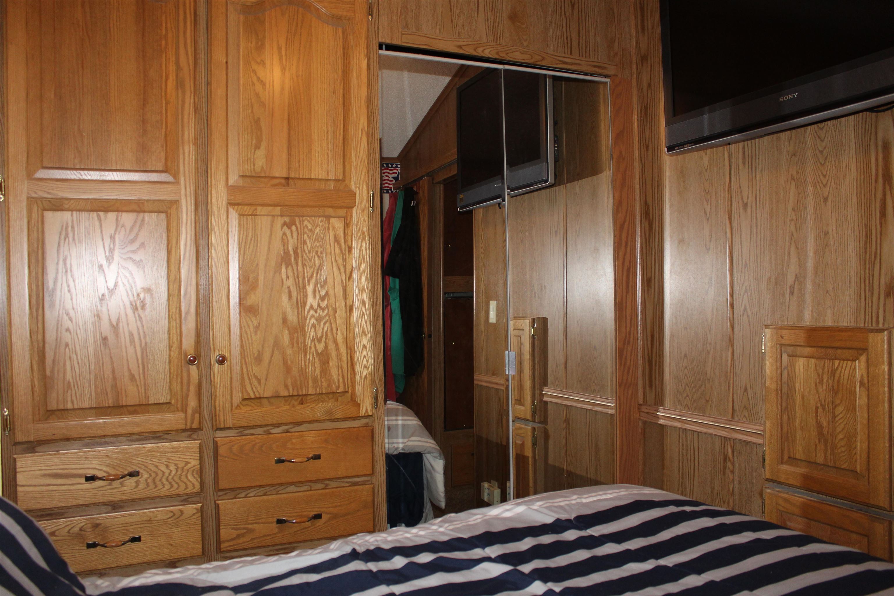 3 E Sioux Lane Unit: 408