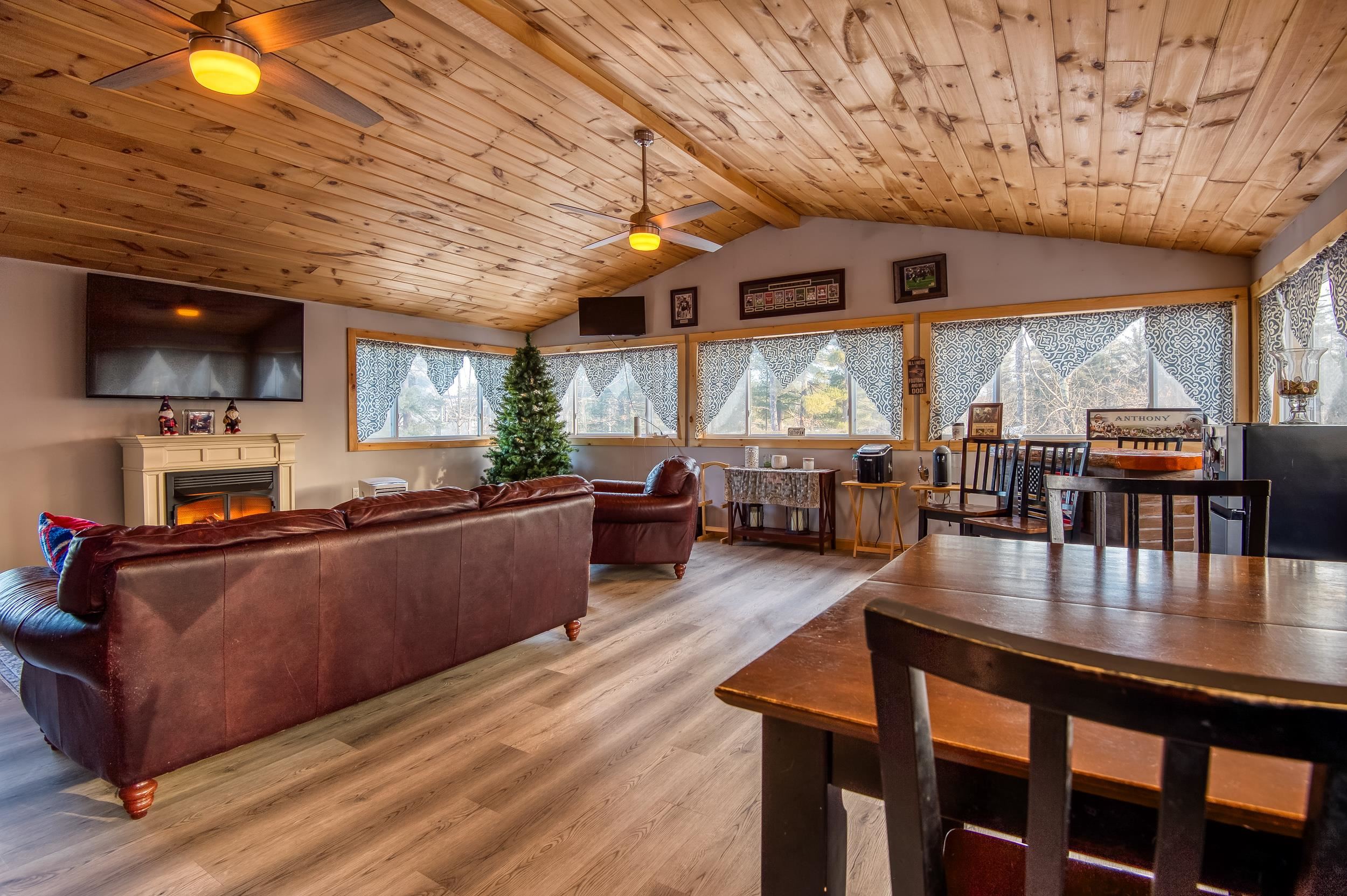 313 Maple Road