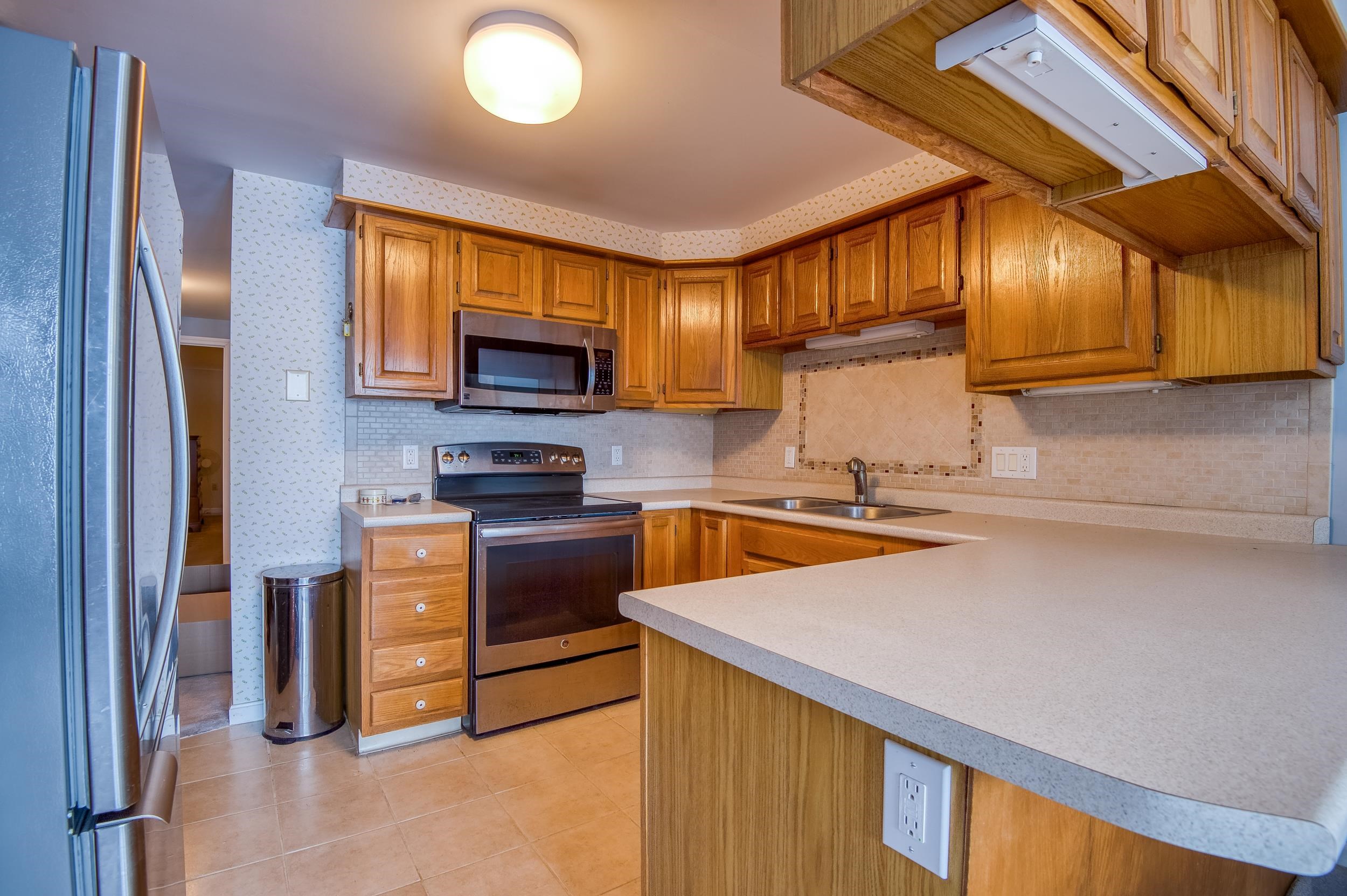 16 Pine Landing Road Unit: 1