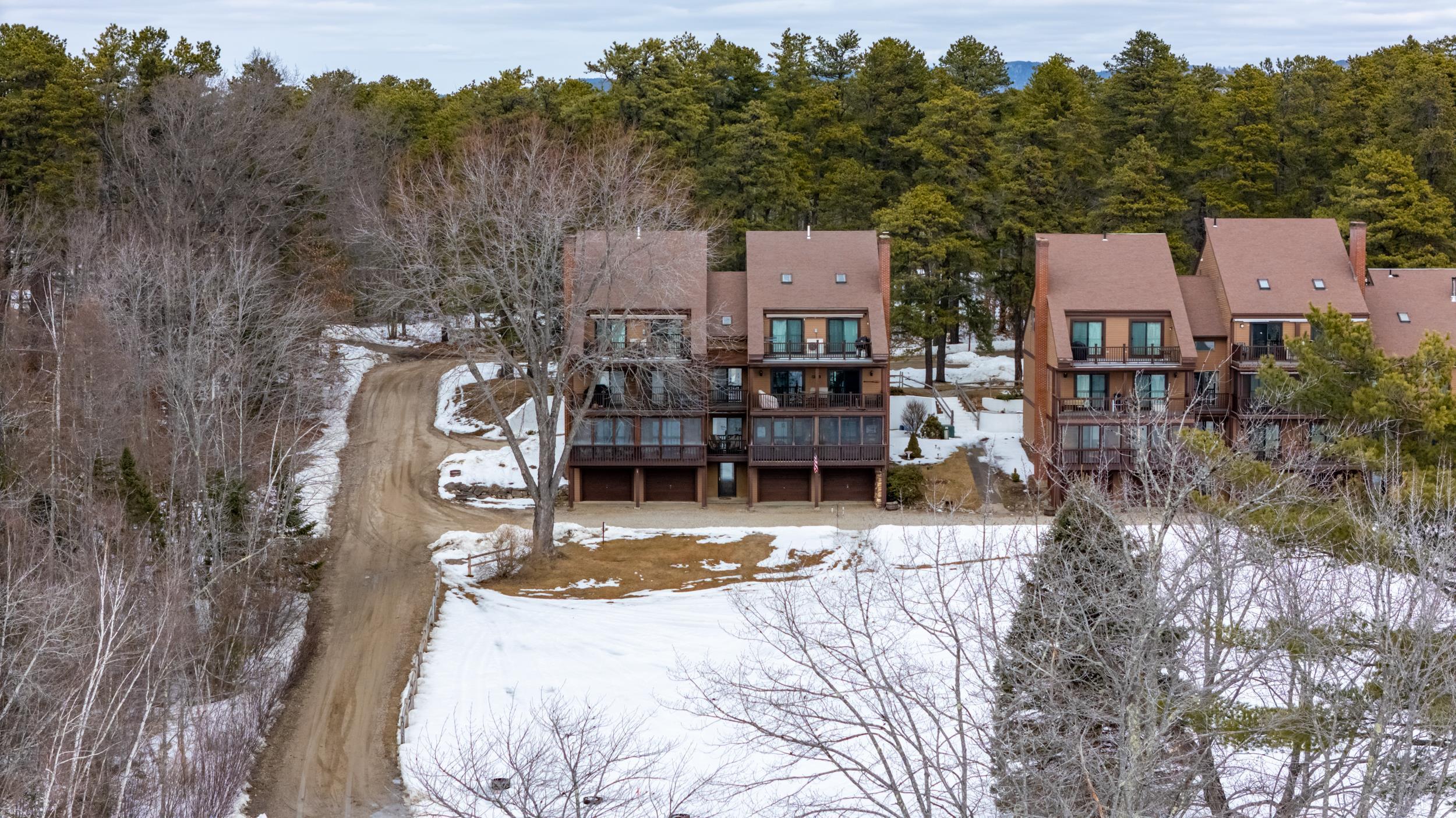 16 Pine Landing Road Unit: 1