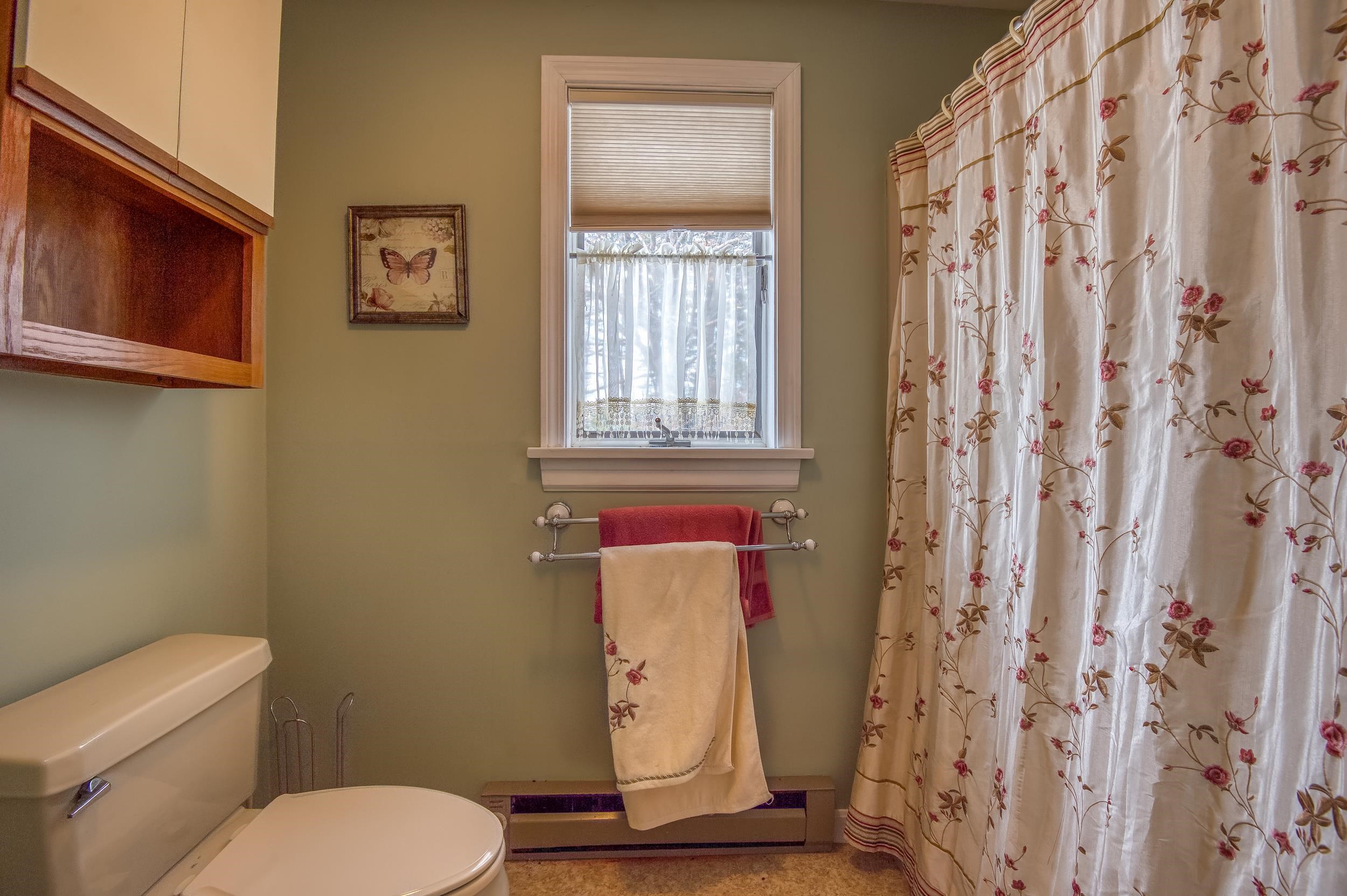 16 Pine Landing Road Unit: 1