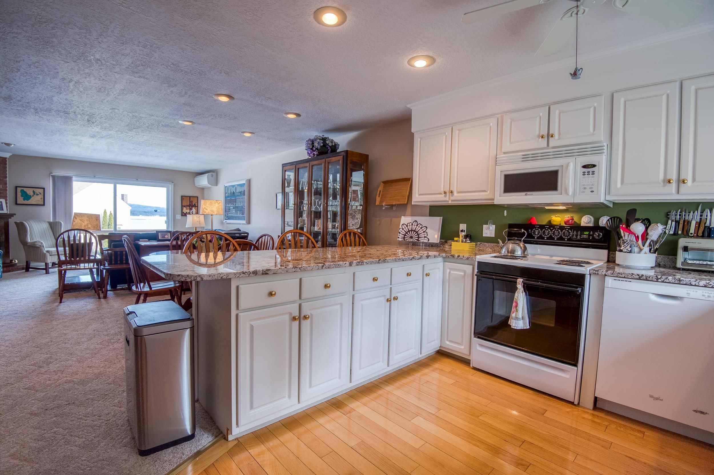 50 Patch Pond Road Unit: 33