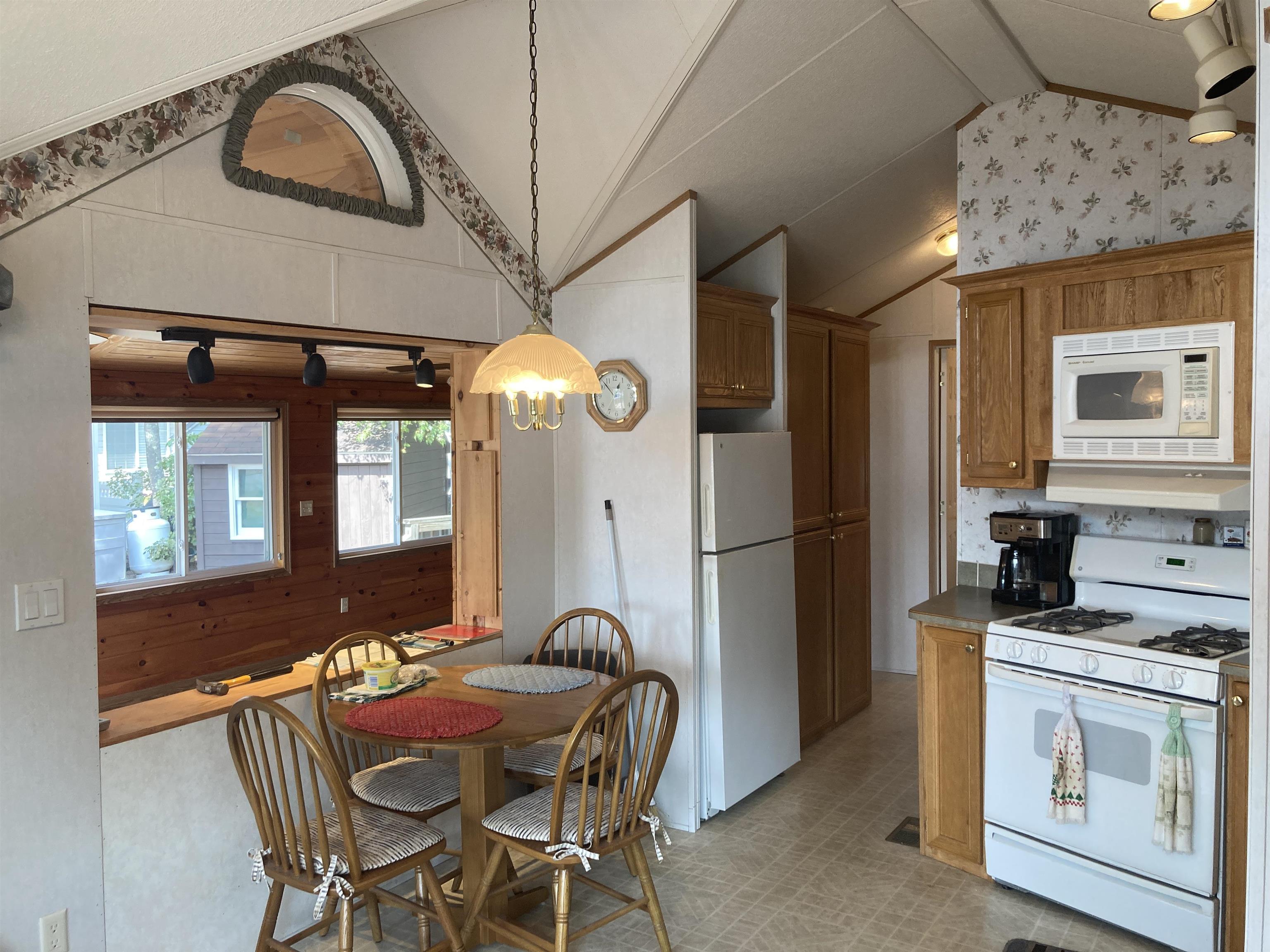 4 Aztec Lane Unit: 133