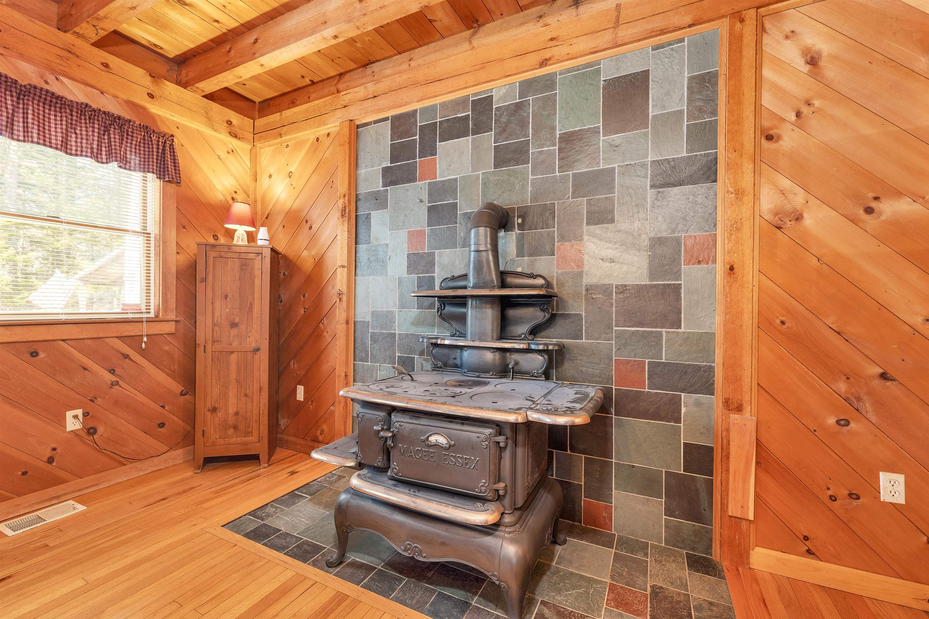 1267 Province Lake Road