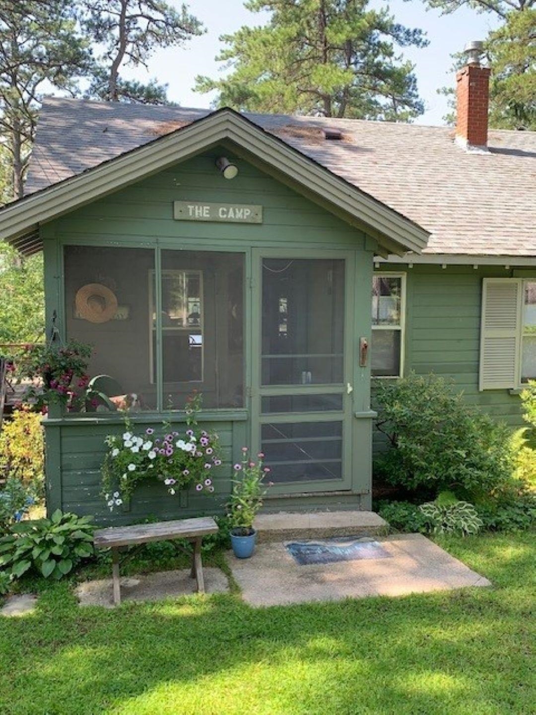 70 N Broad Bay Road