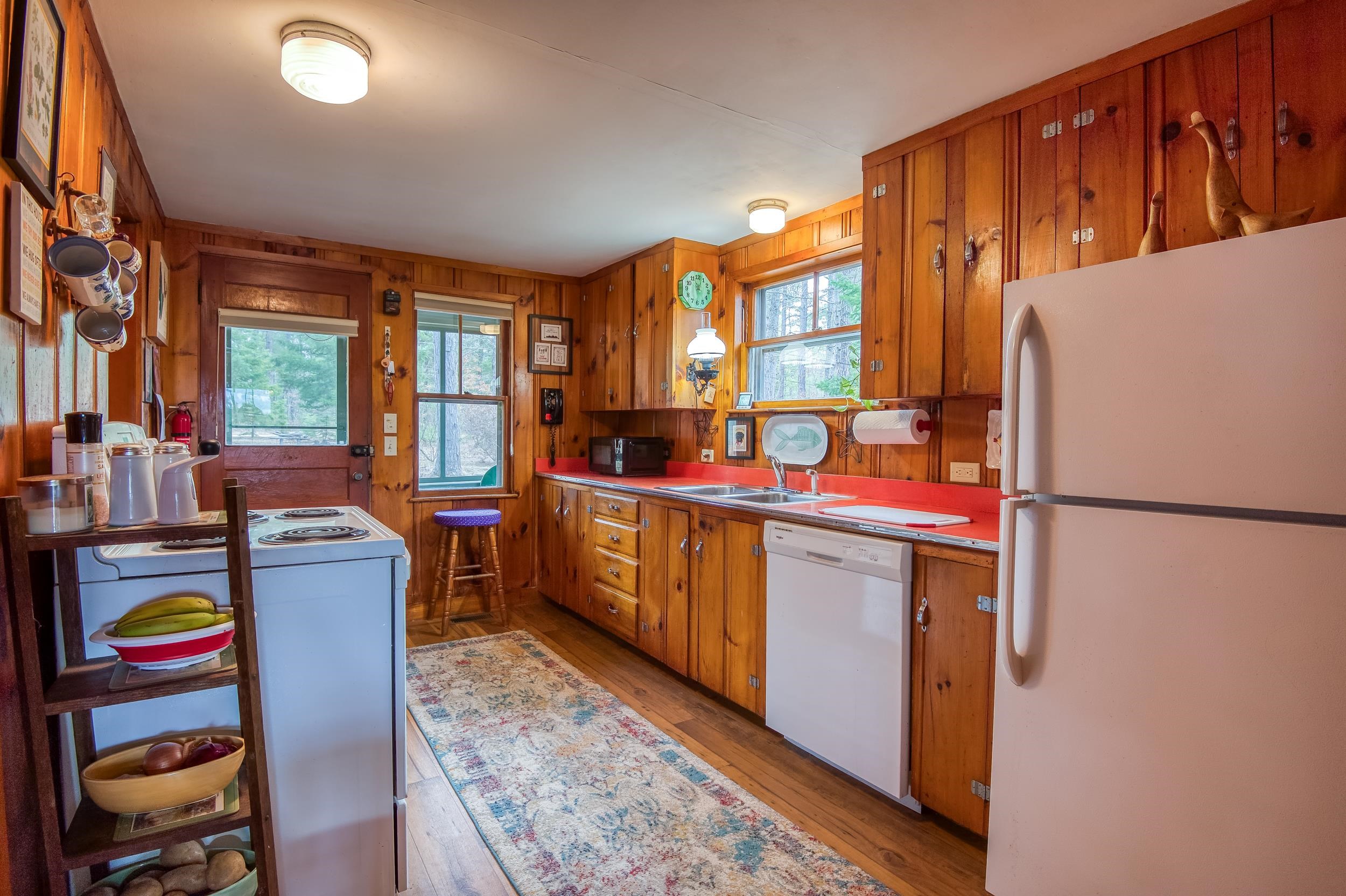 70 N Broad Bay Road