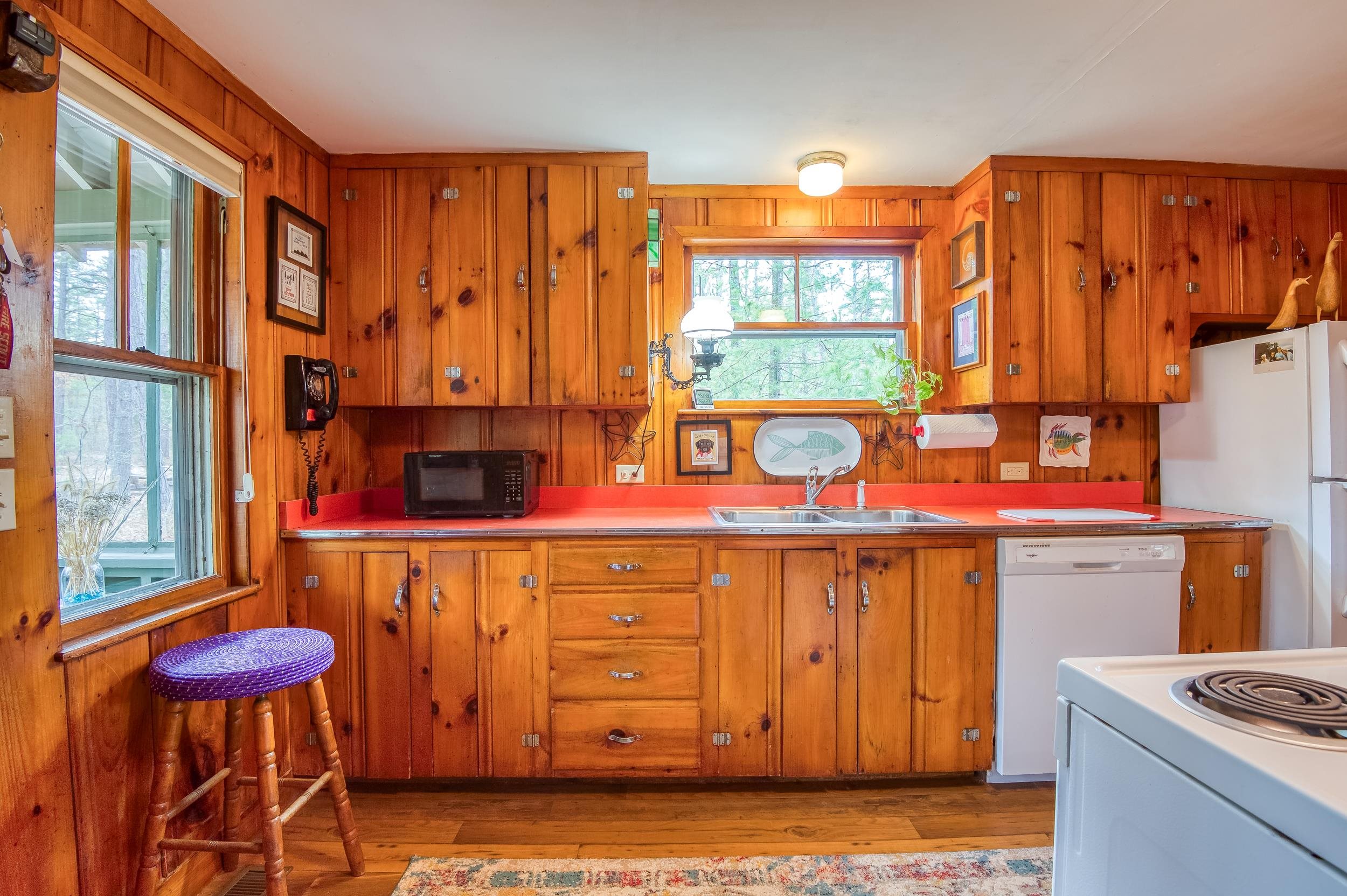 70 N Broad Bay Road