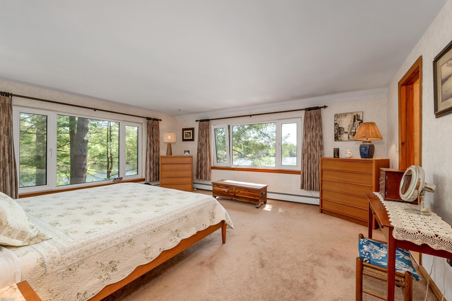 350 Concord Lane Unit: 20