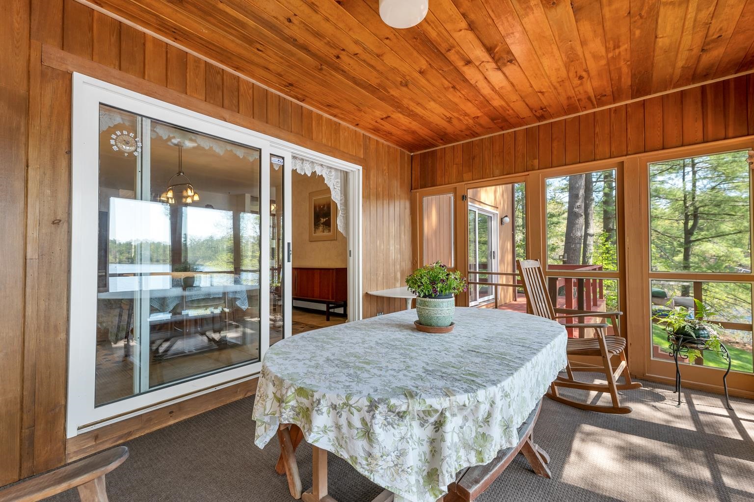 350 Concord Lane Unit: 20