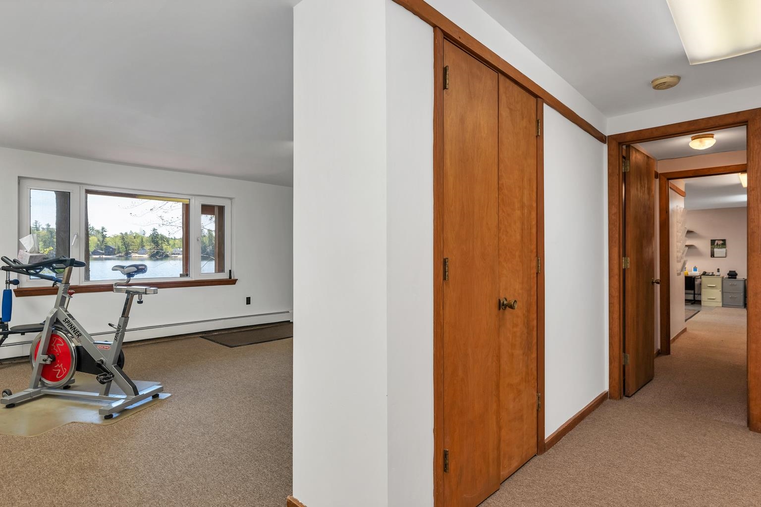 350 Concord Lane Unit: 20