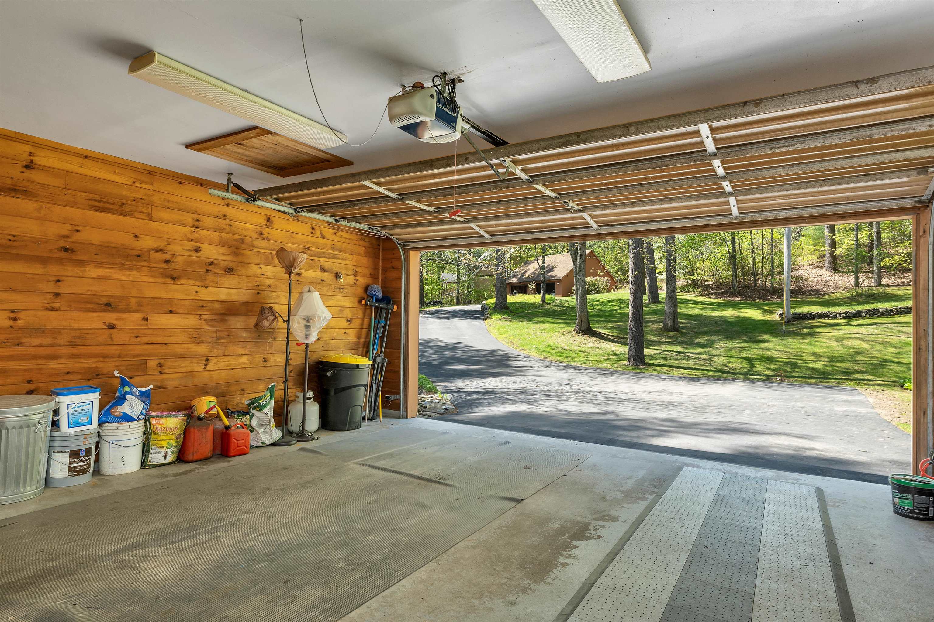 350 Concord Lane Unit: 20