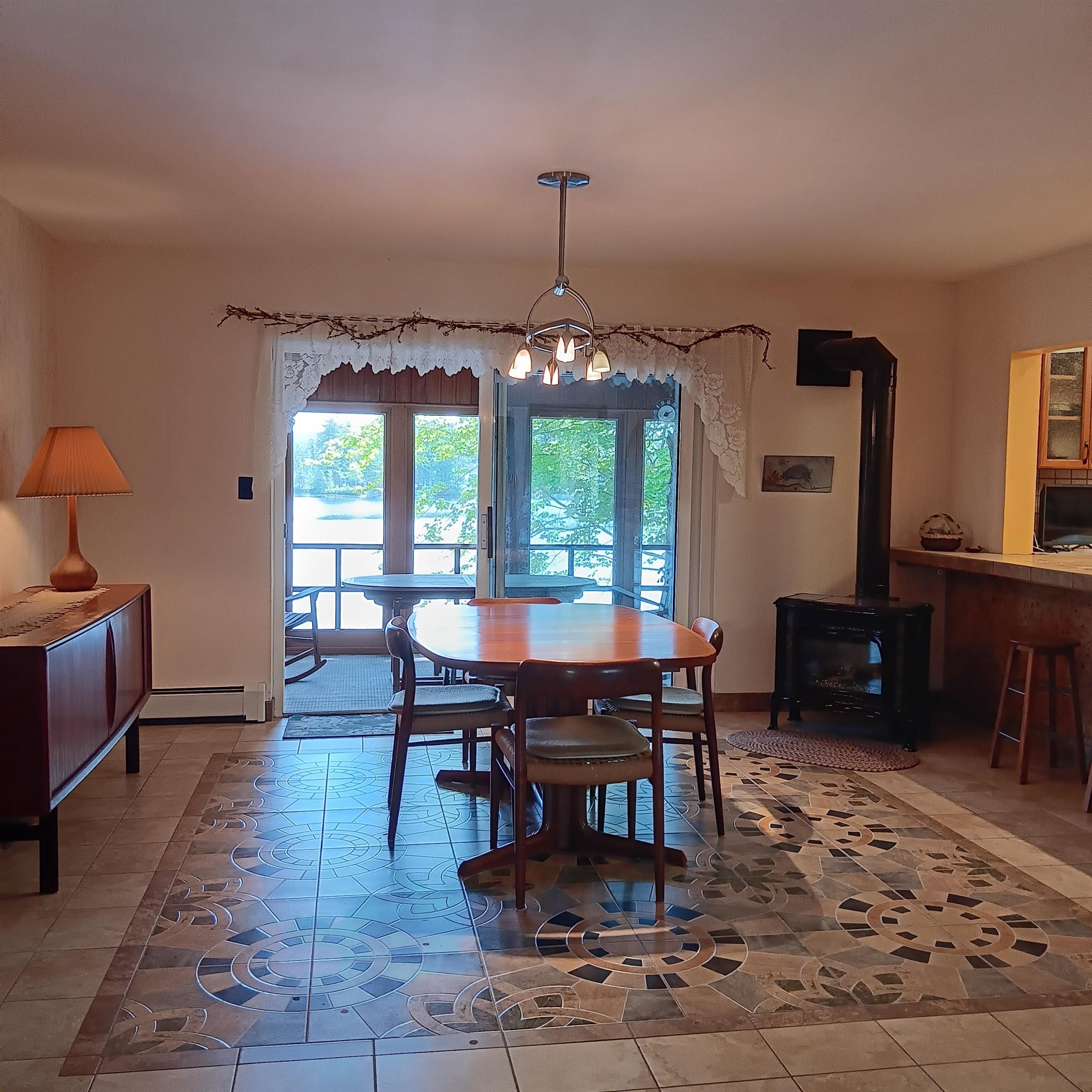 350 Concord Lane Unit: 20