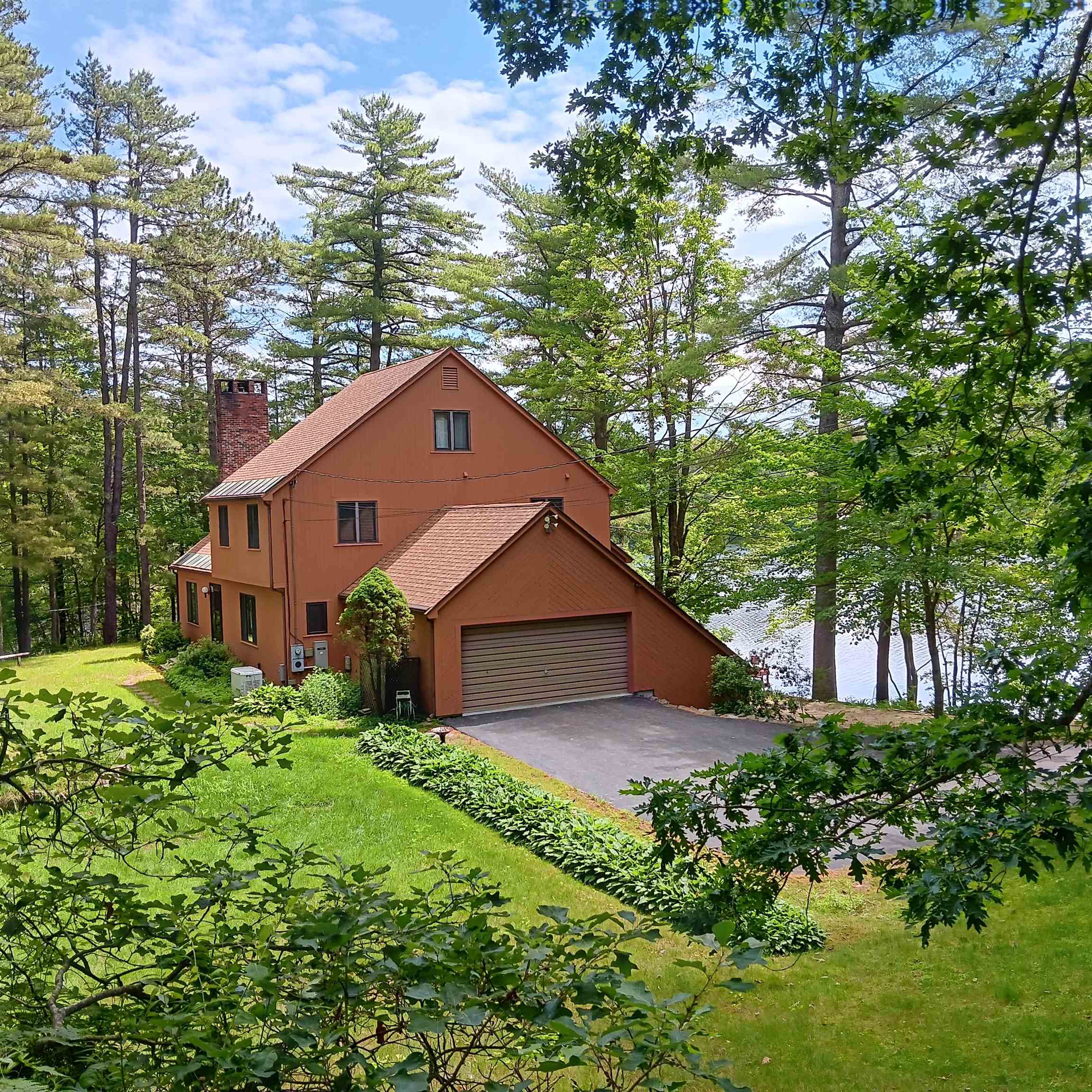 350 Concord Lane Unit: 20