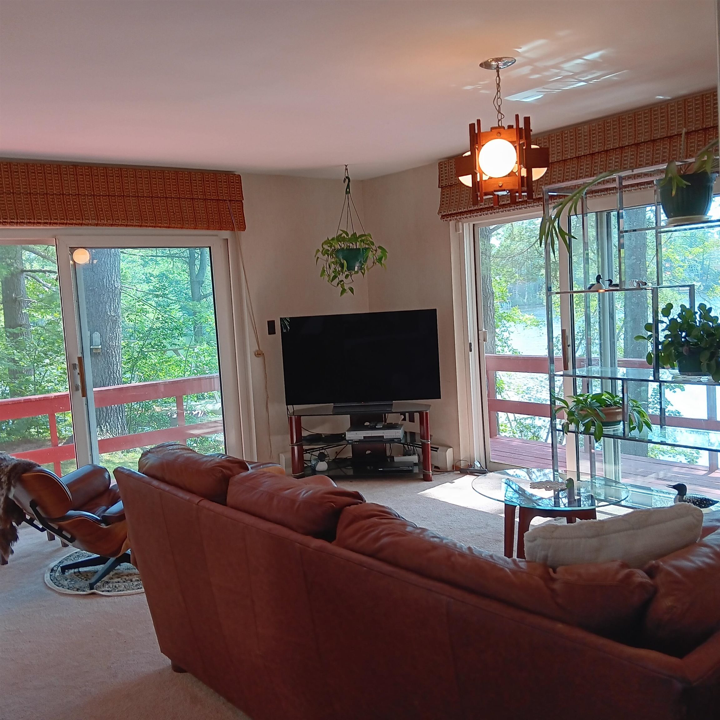 350 Concord Lane Unit: 20