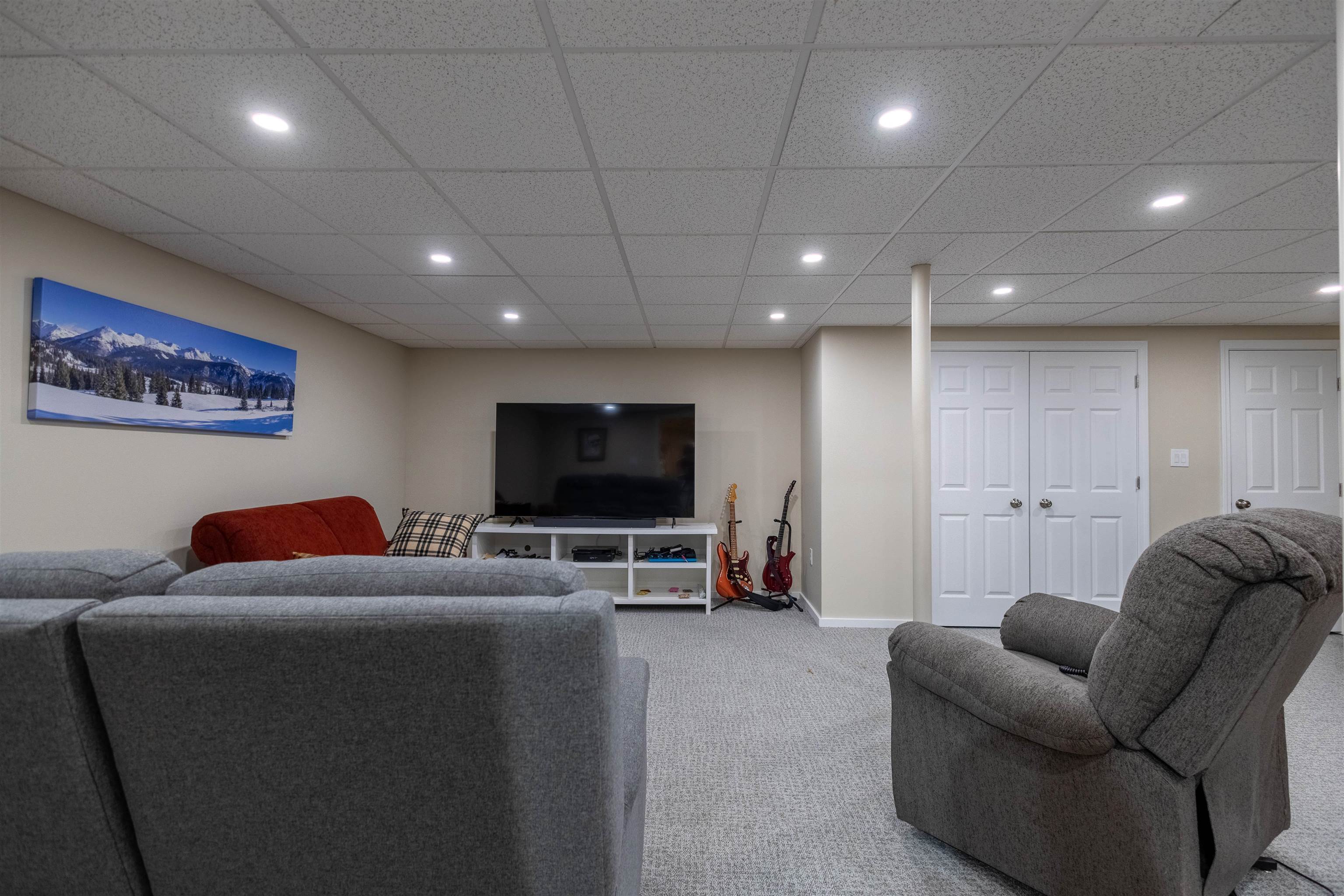 55 Pleasant Drive