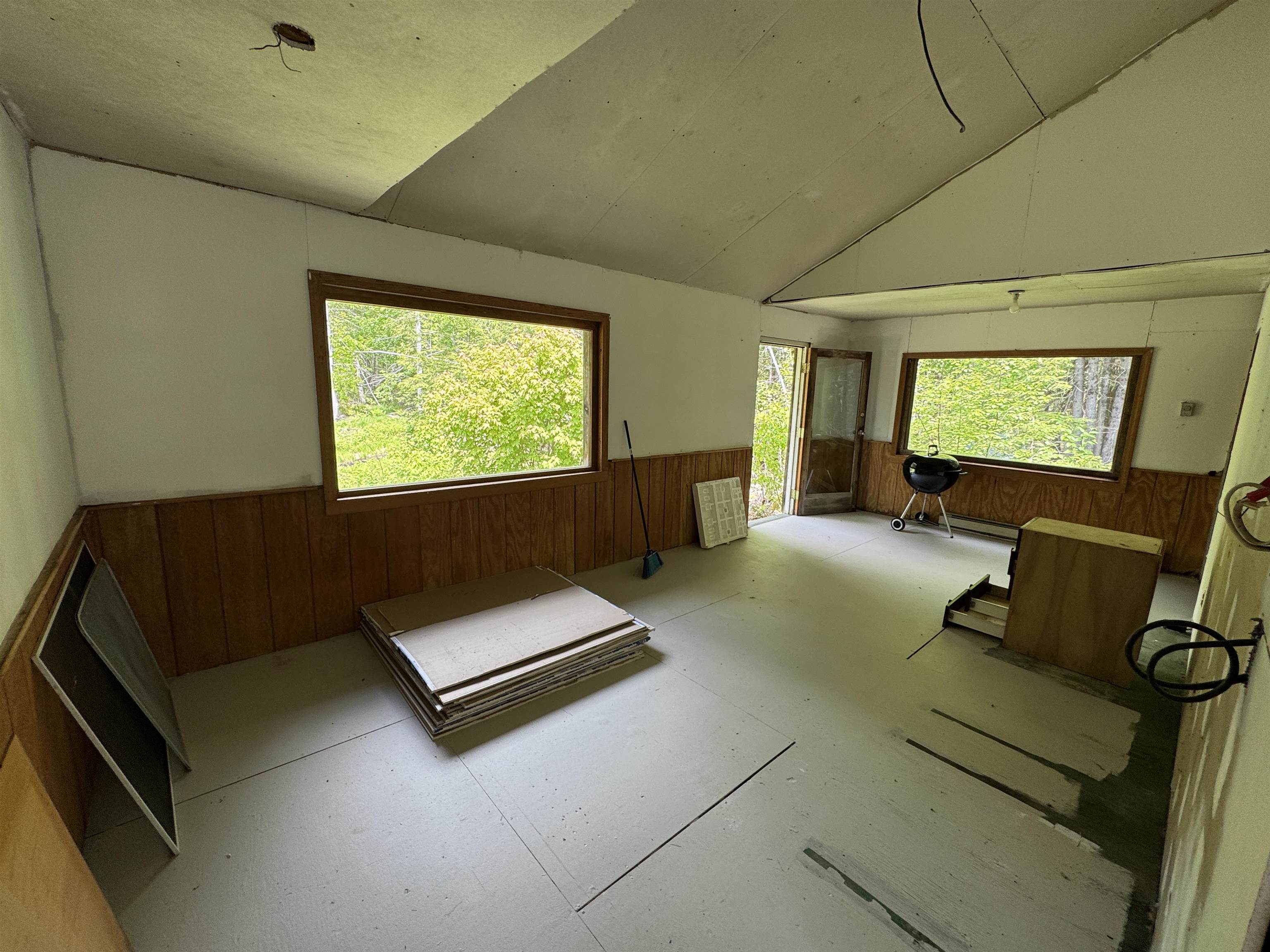 512 Deer Hill Road