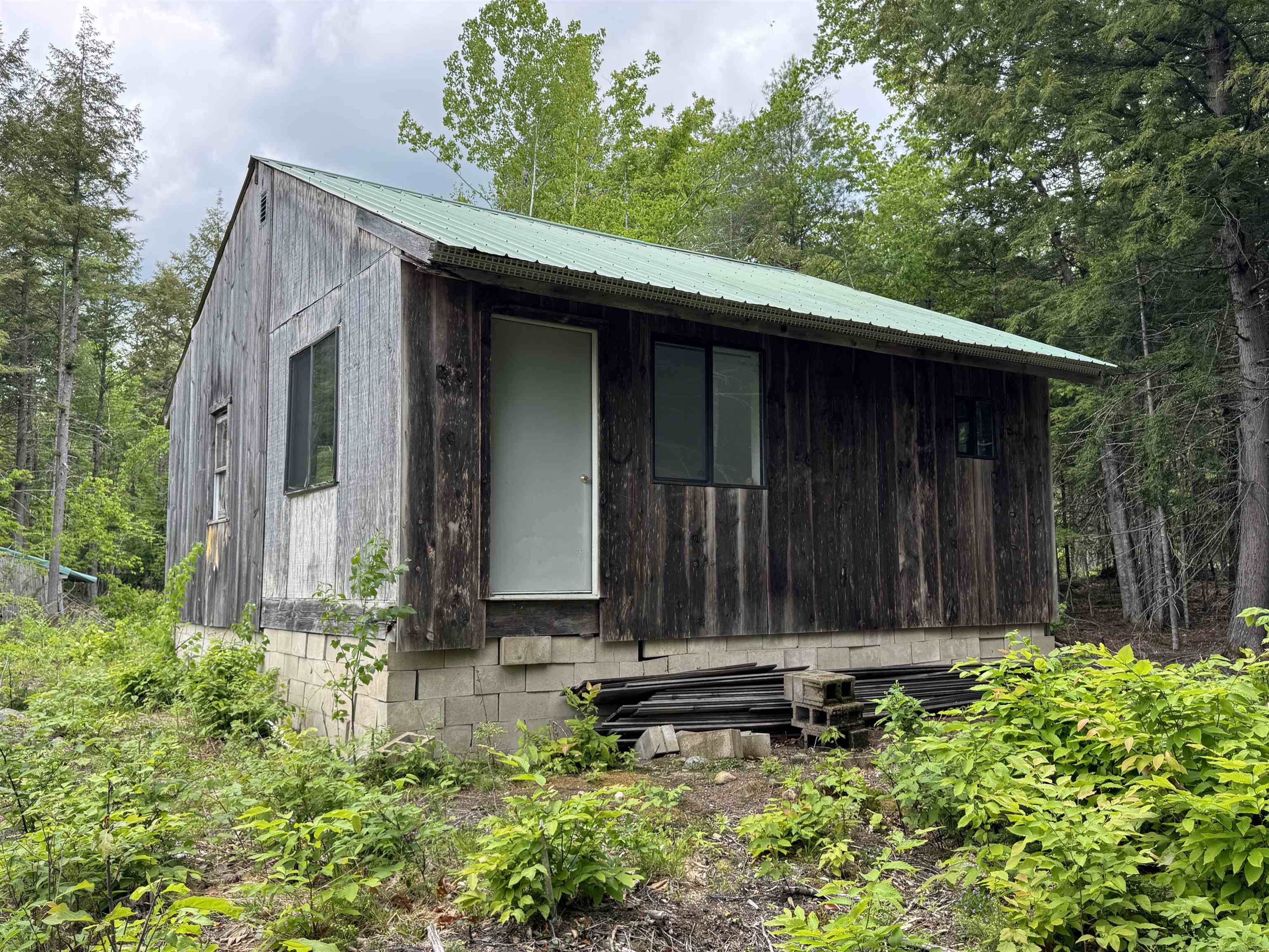 512 Deer Hill Road