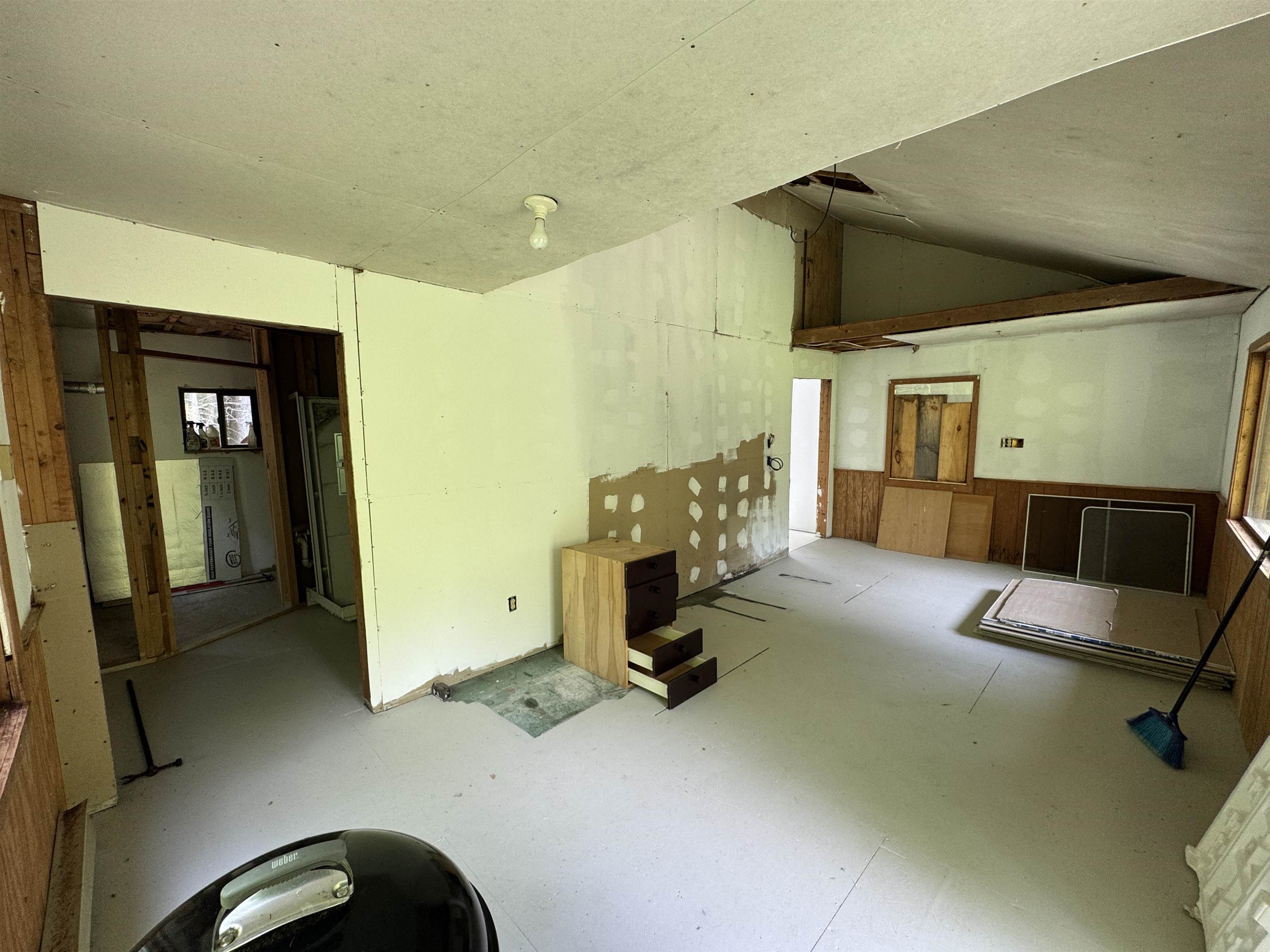 512 Deer Hill Road