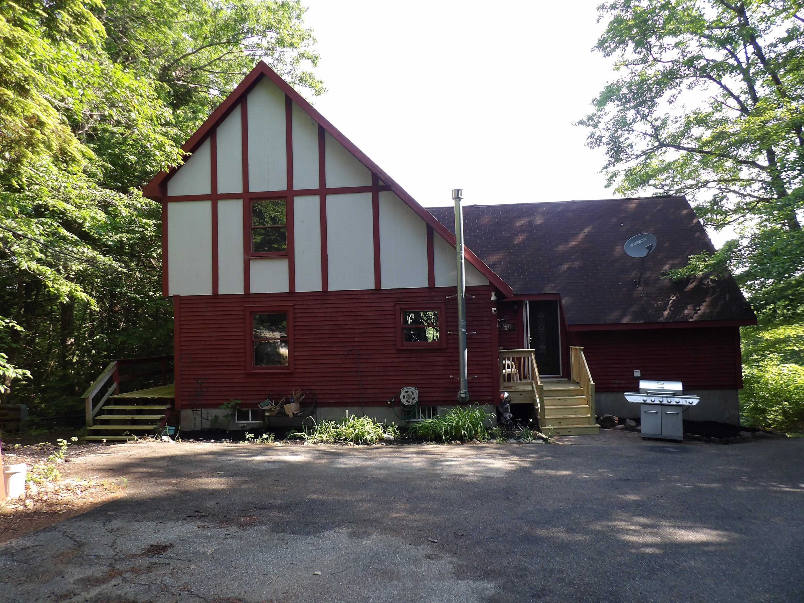 18 Henry Drive