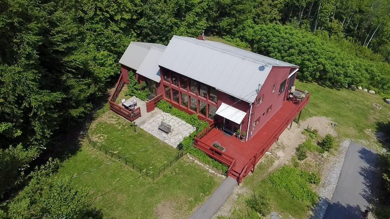 14 Mountain Ridge Road