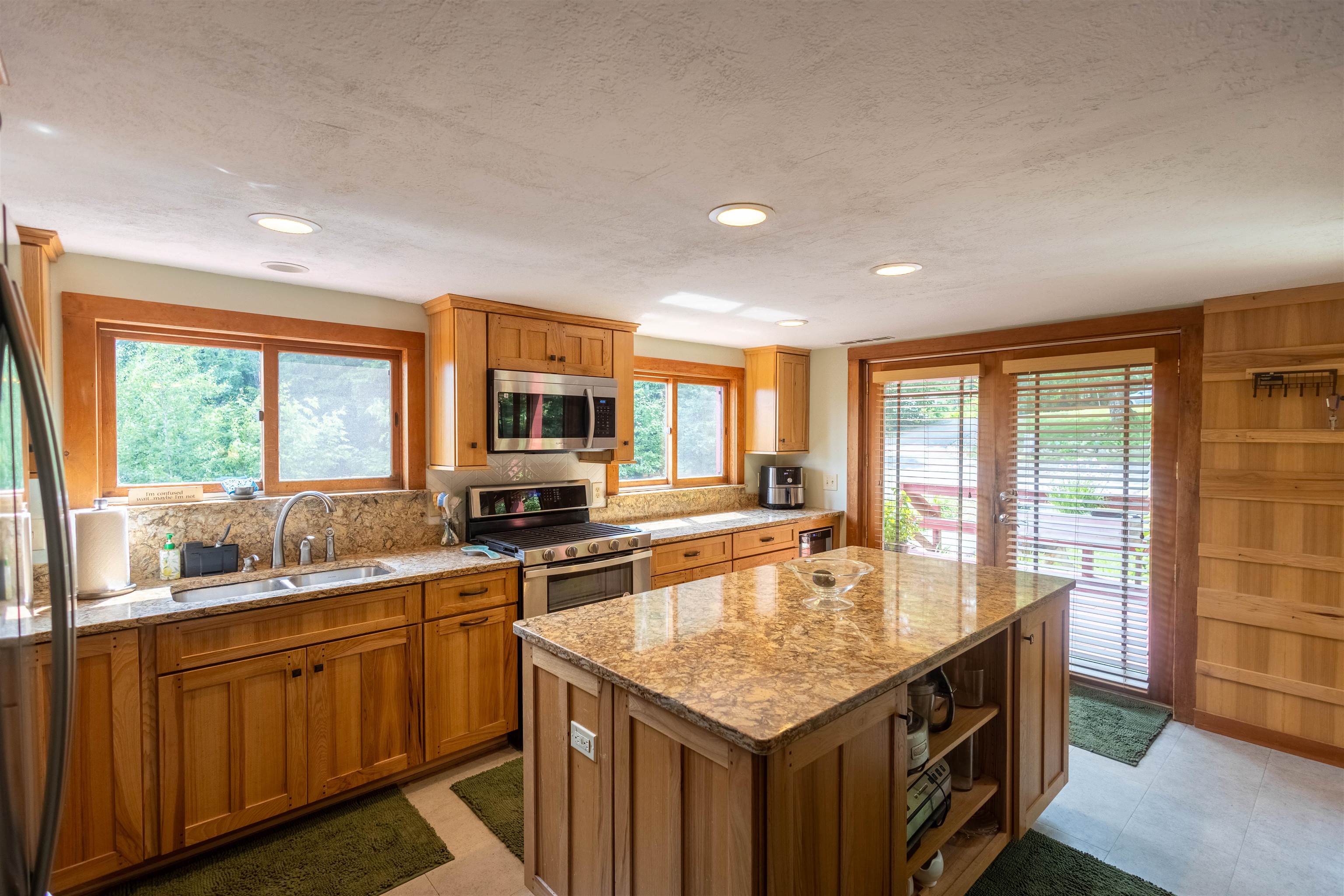 14 Mountain Ridge Road