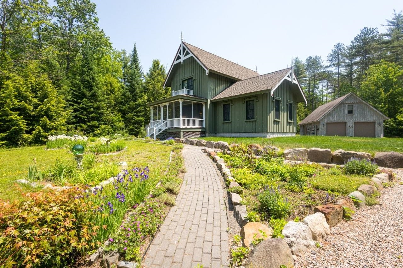 185 Huntress Bridge Road