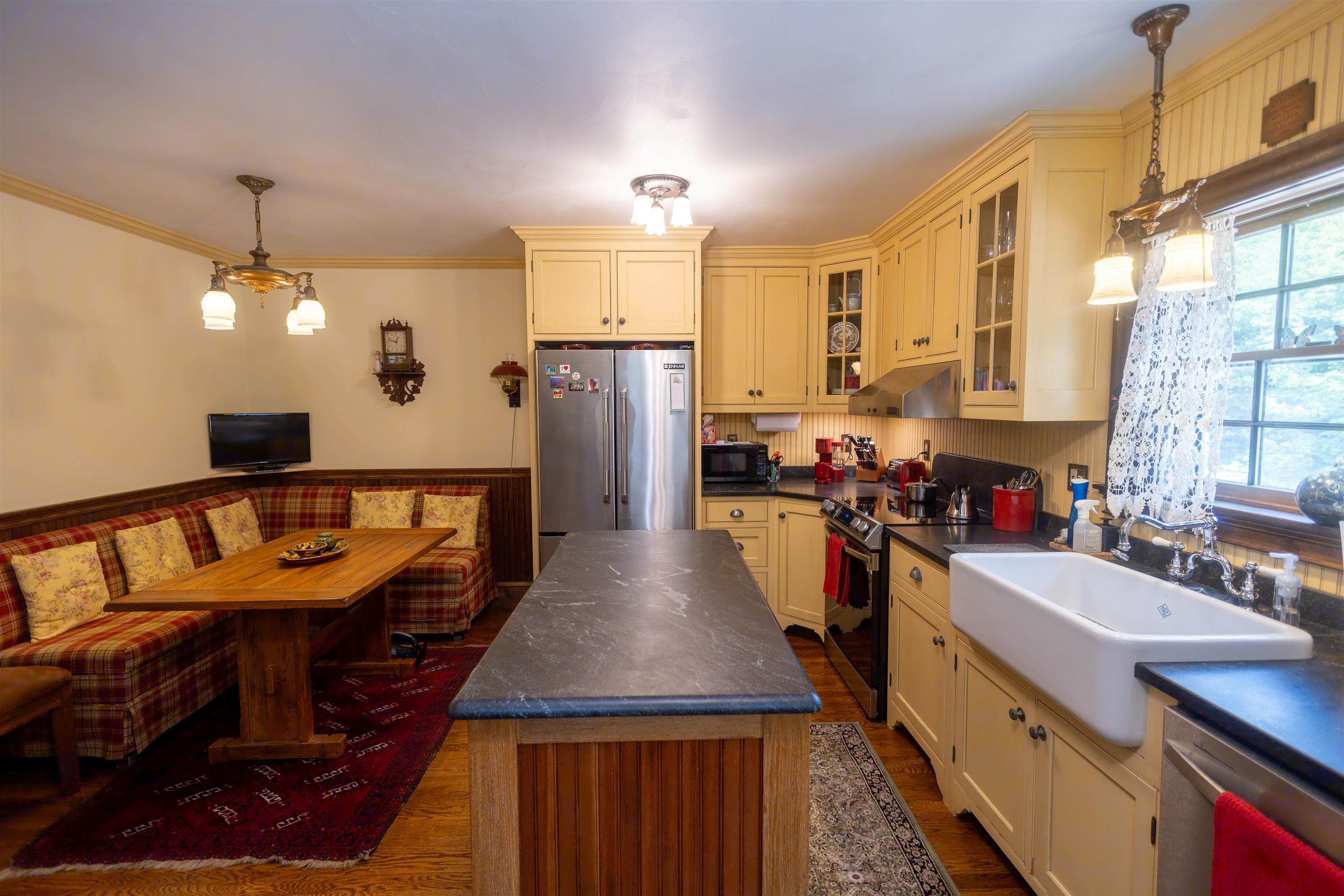 185 Huntress Bridge Road