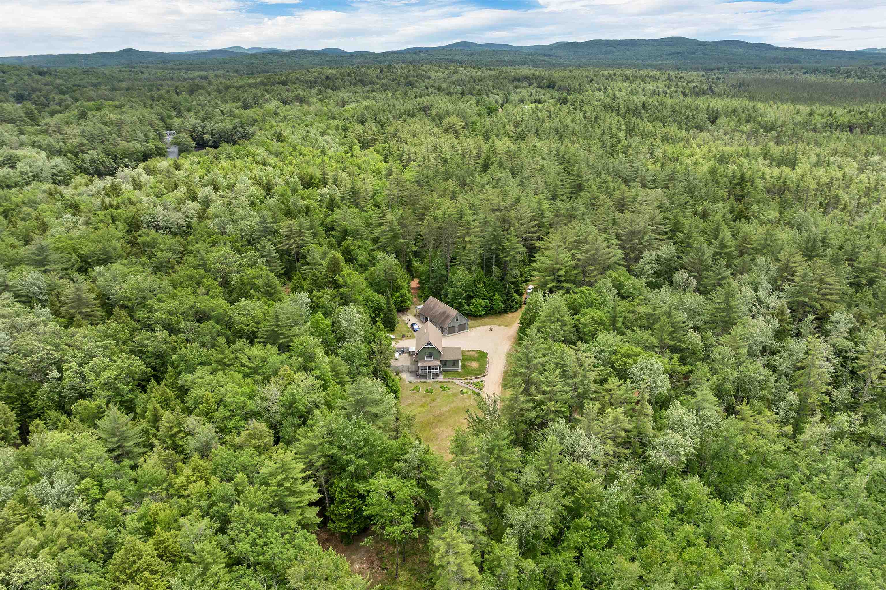 185 Huntress Bridge Road
