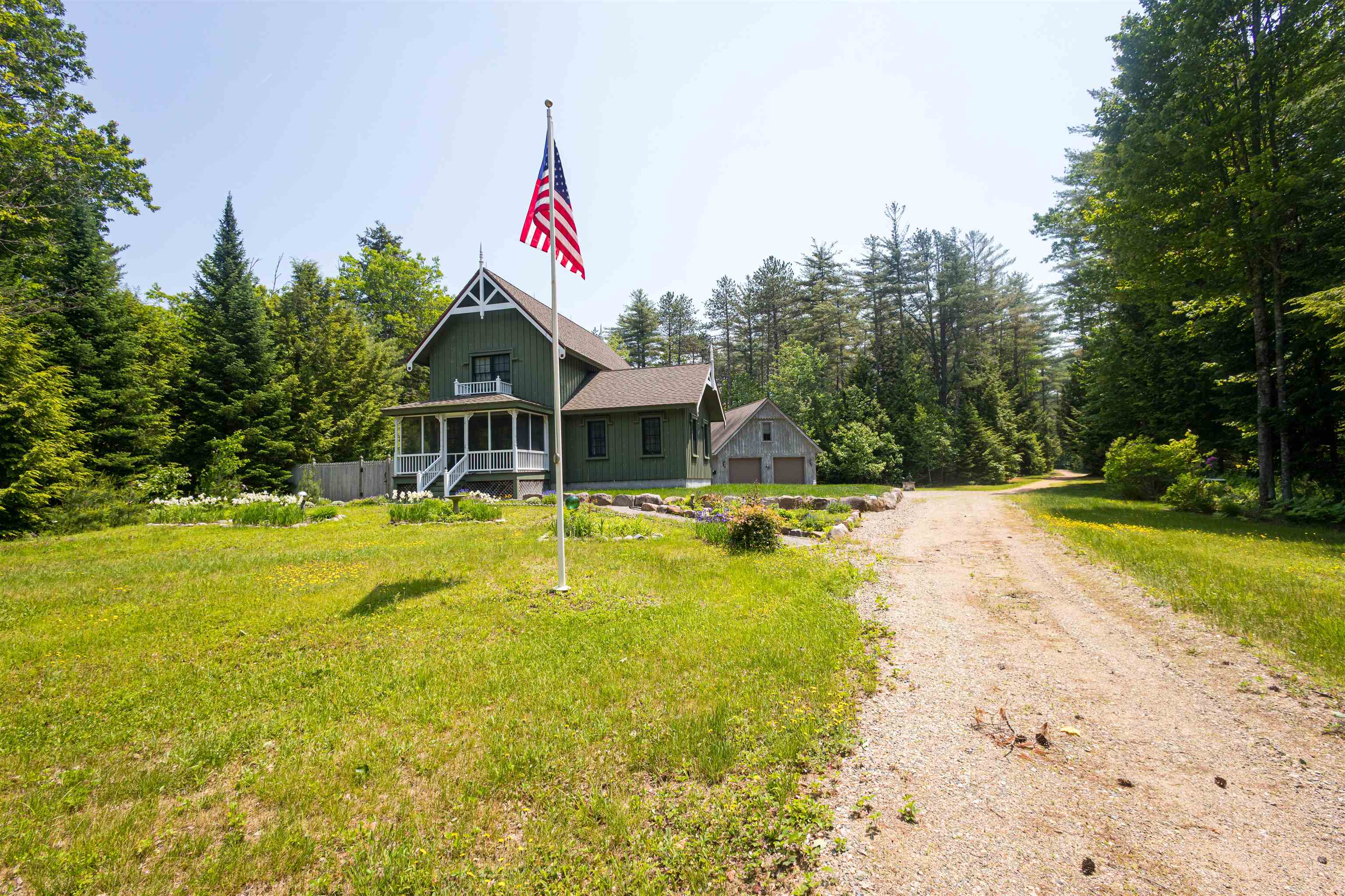 185 Huntress Bridge Road