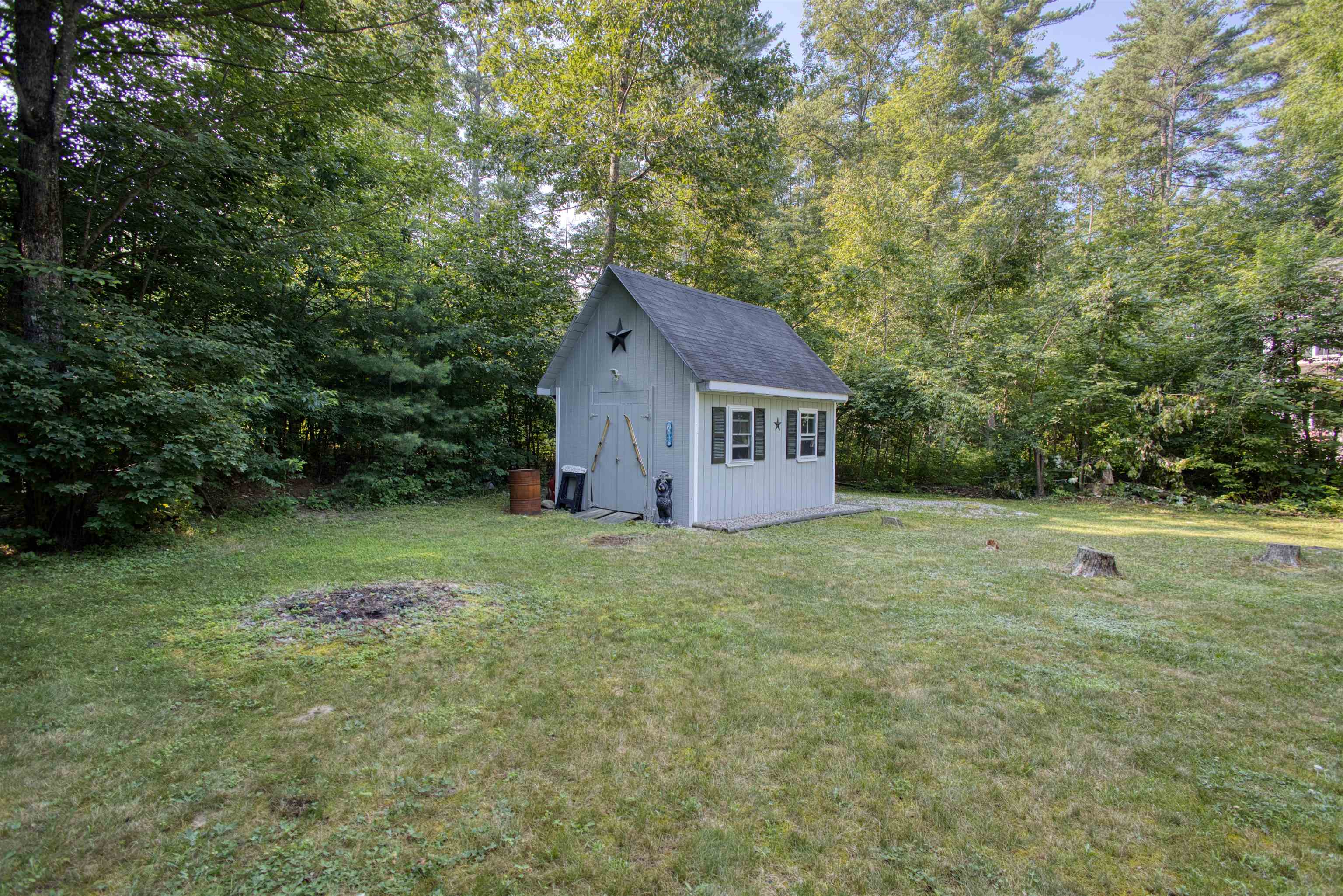 11 Oakwood Drive