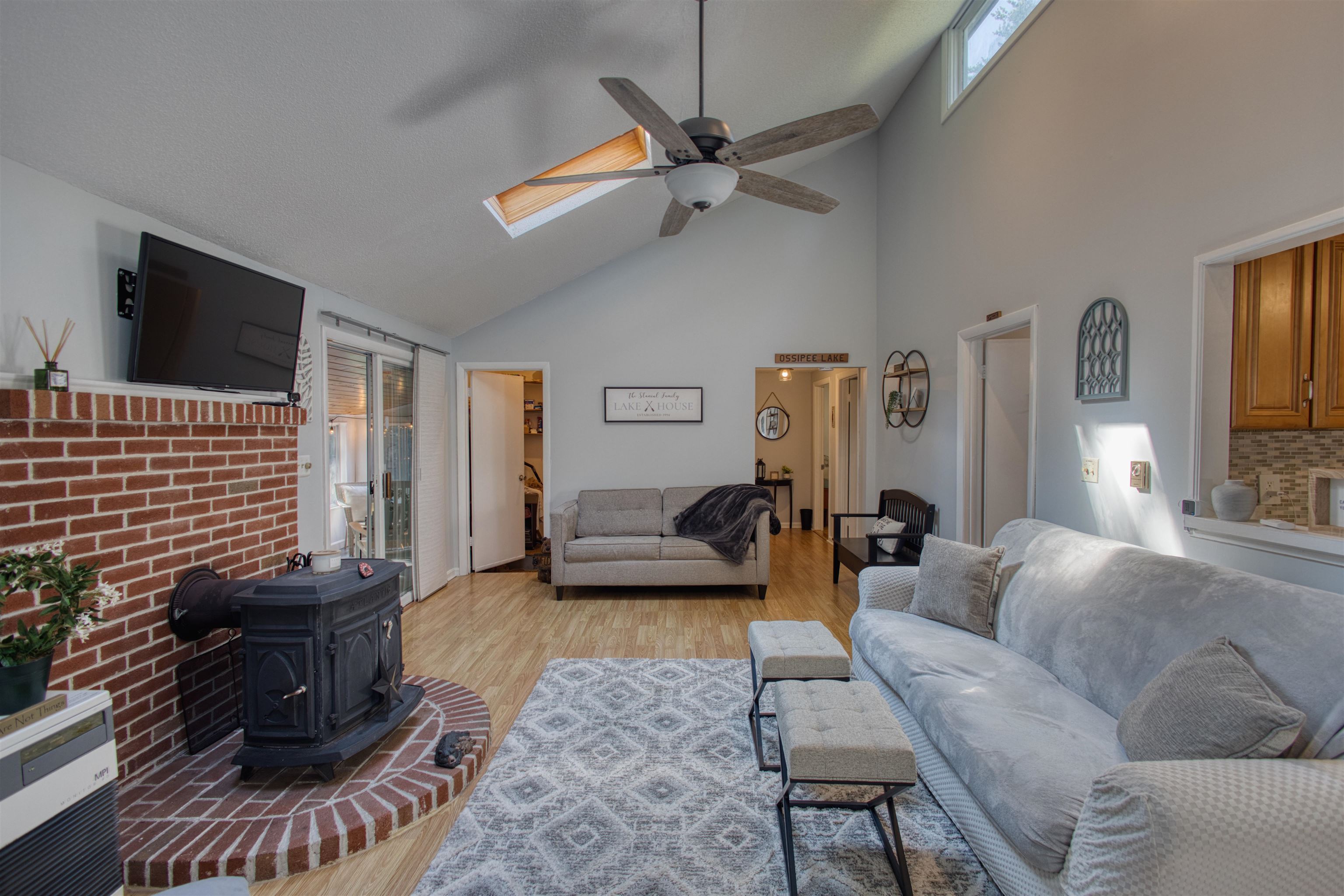 11 Oakwood Drive