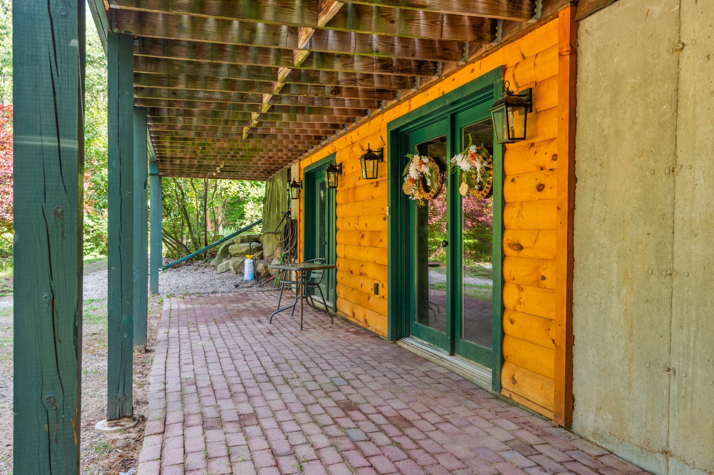 10 Green Mountain Road