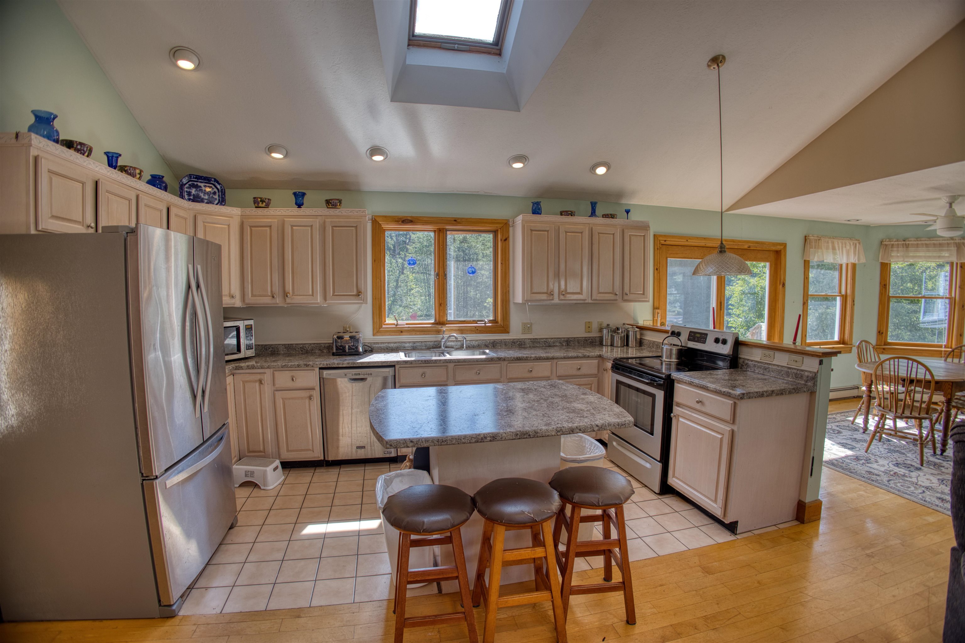 198 White Tail Lane