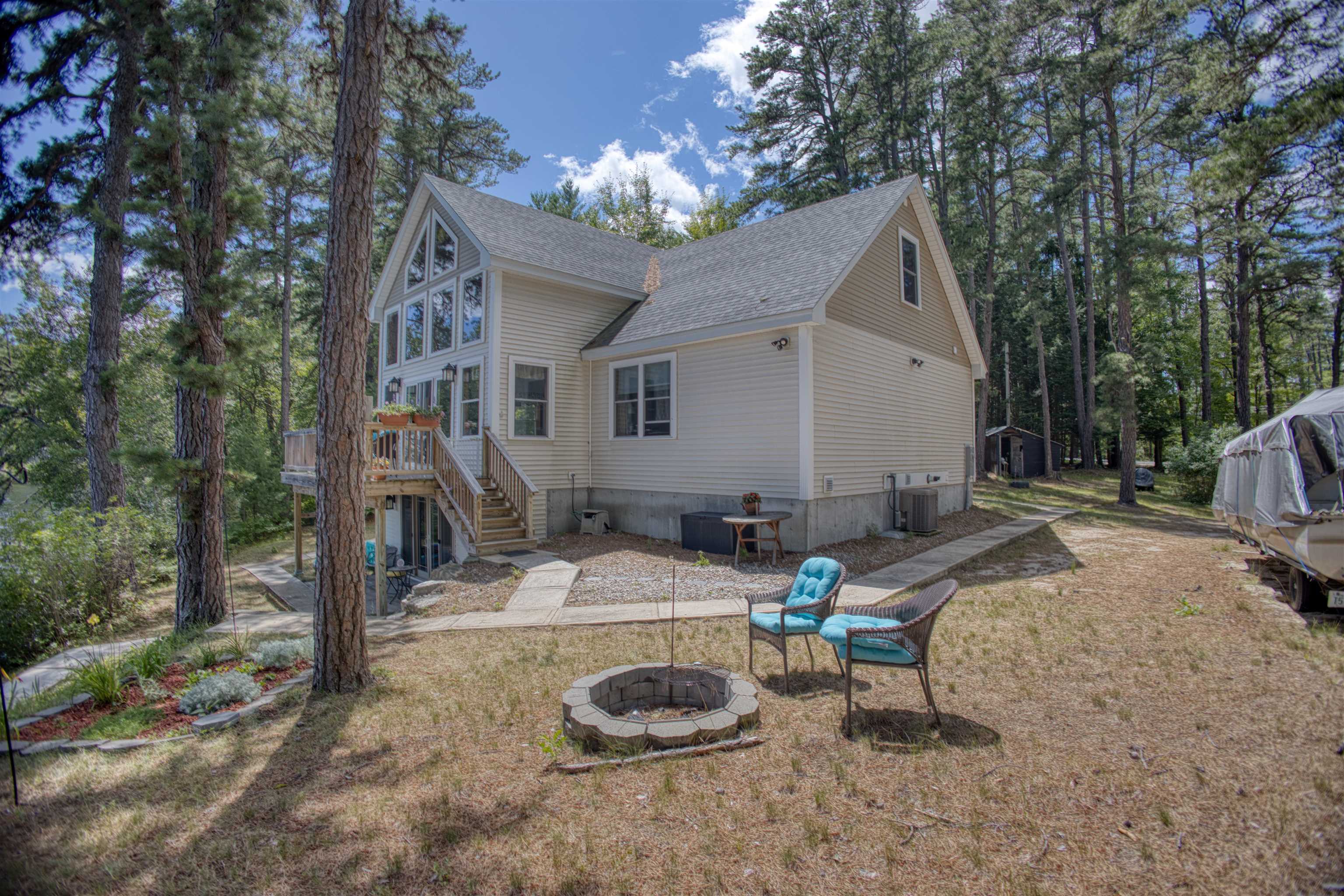 9 Kenison Drive