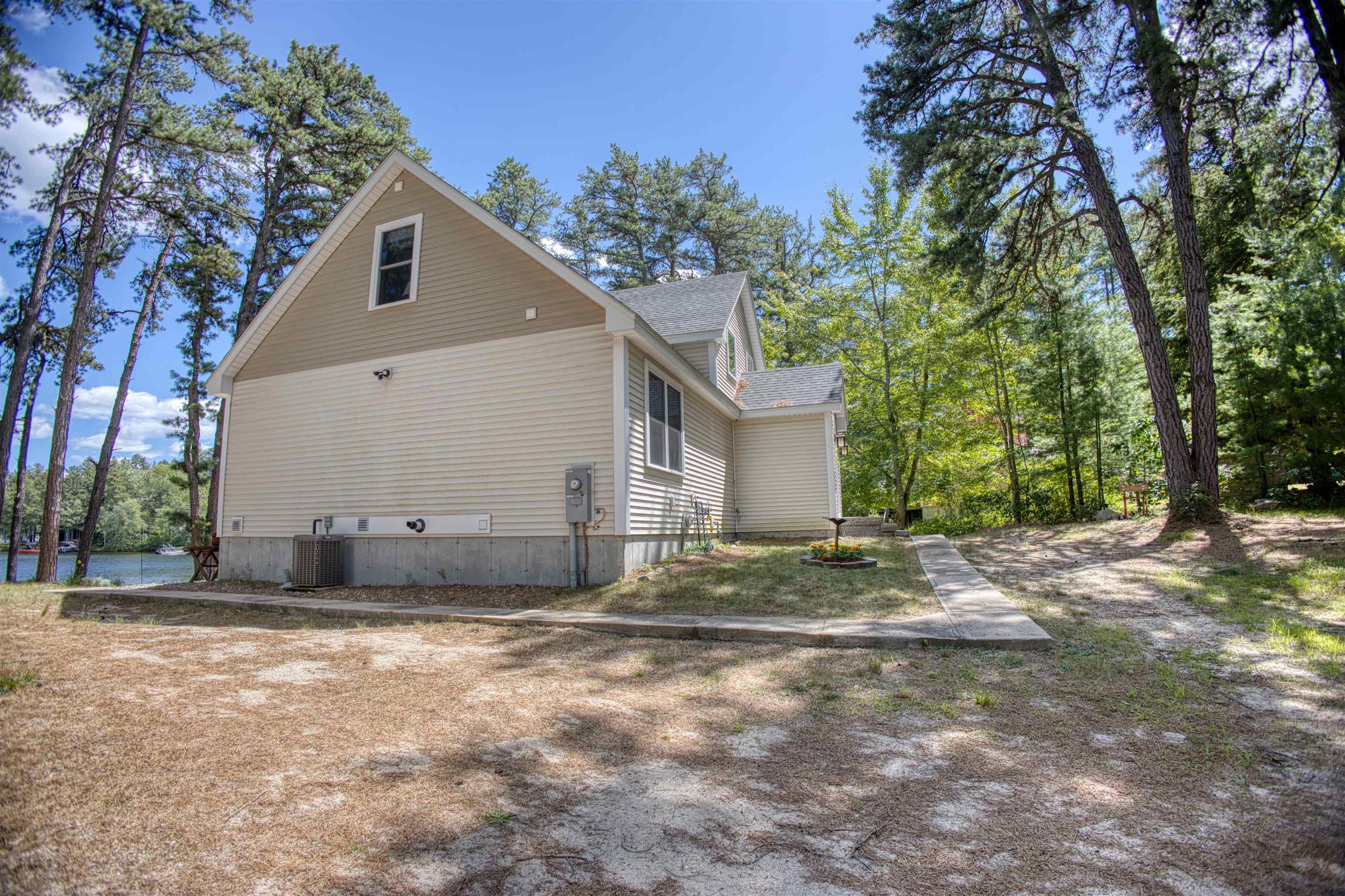 9 Kenison Drive