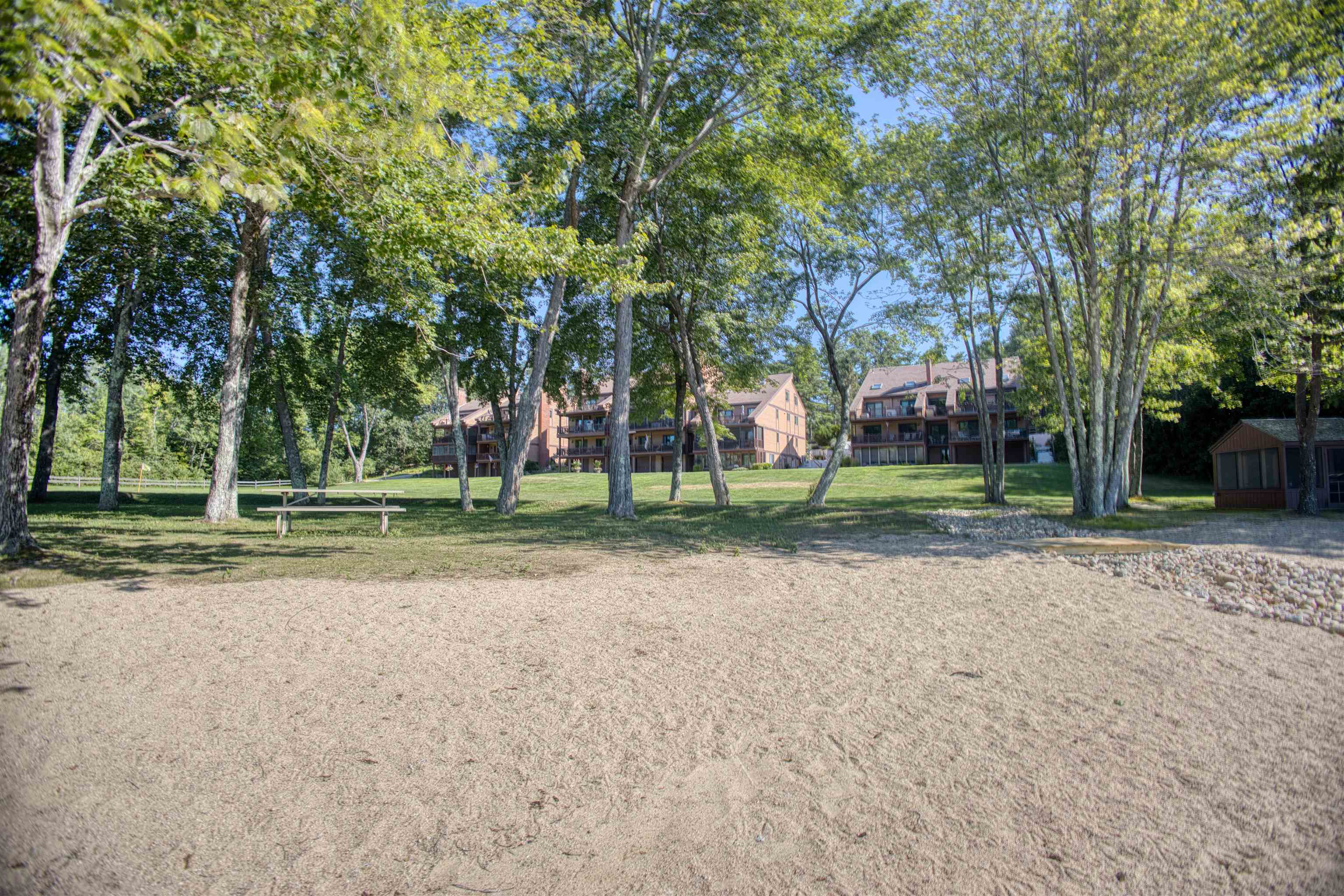 237 Pequawket Trail