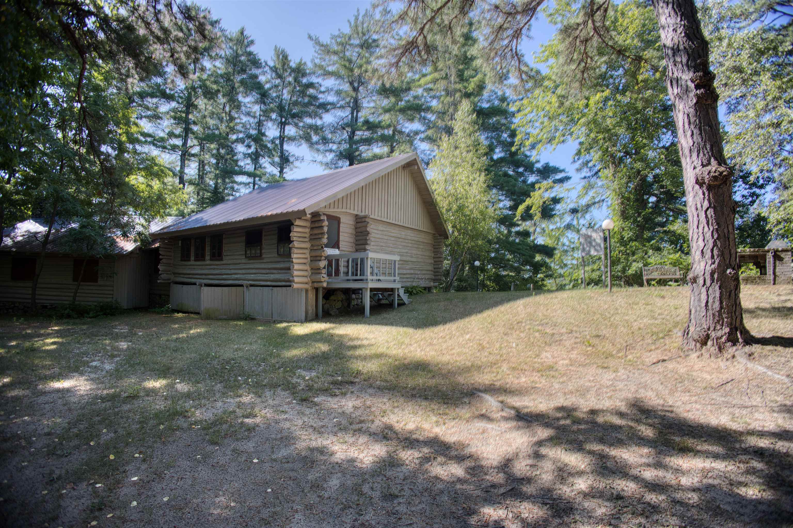 237 Pequawket Trail