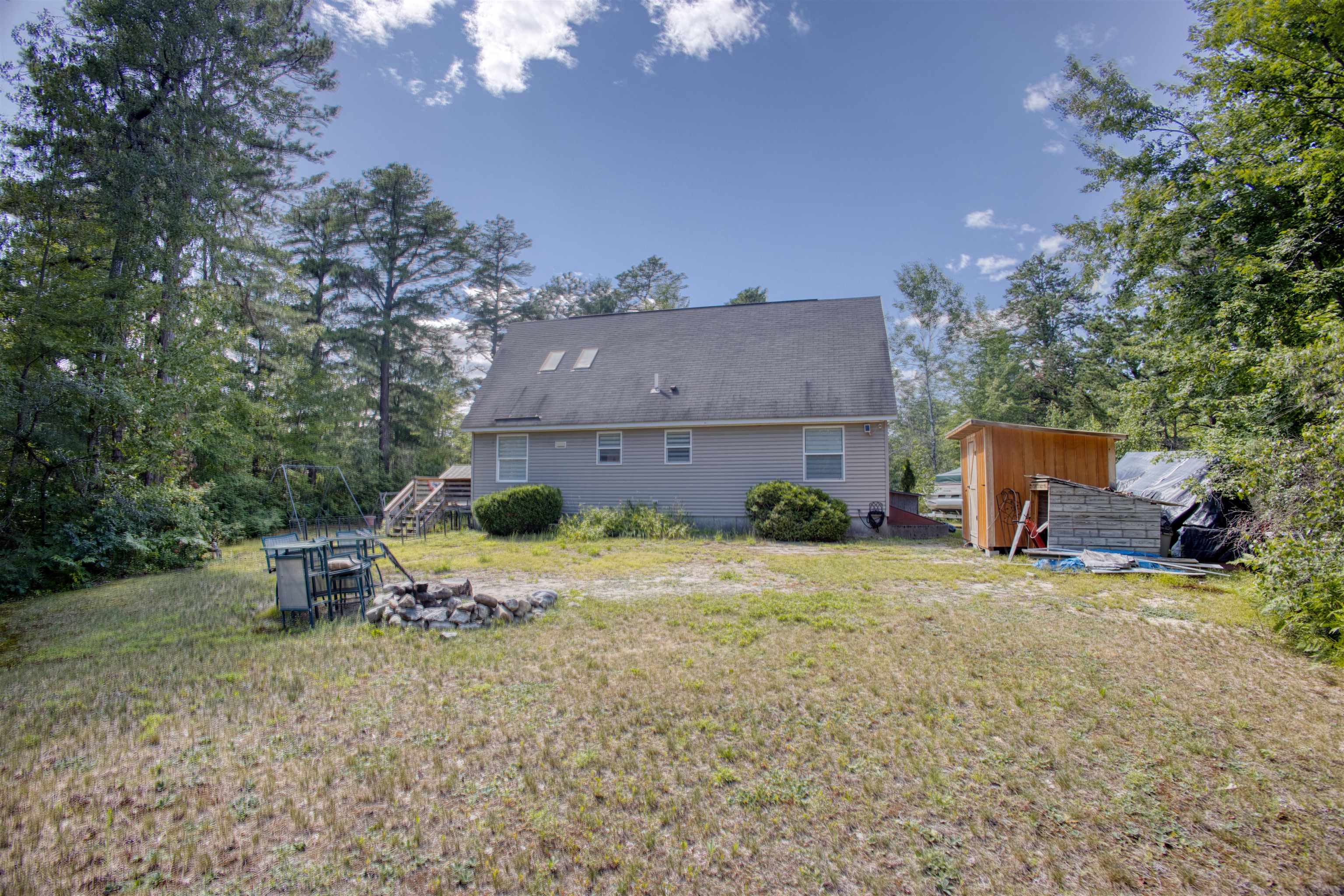 237 Pequawket Trail
