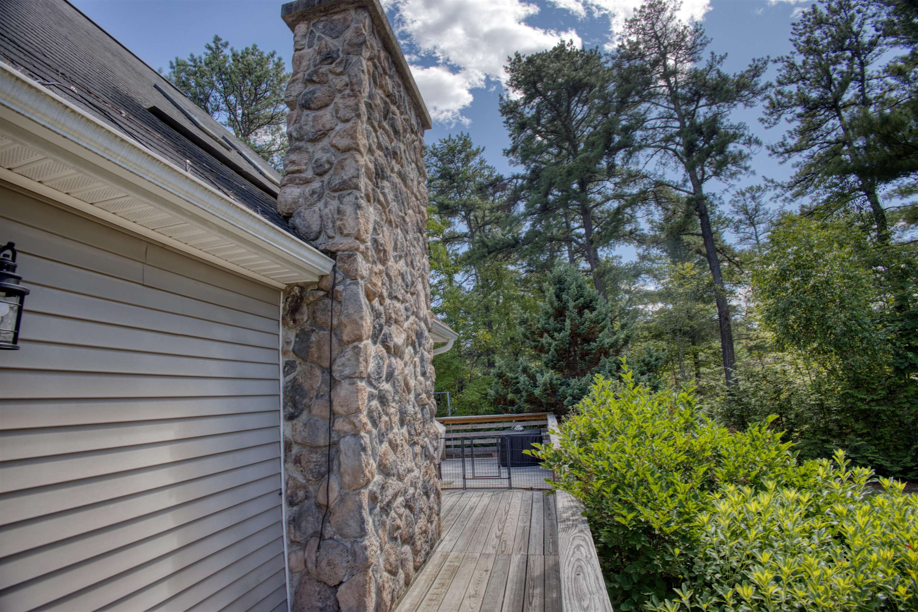 237 Pequawket Trail