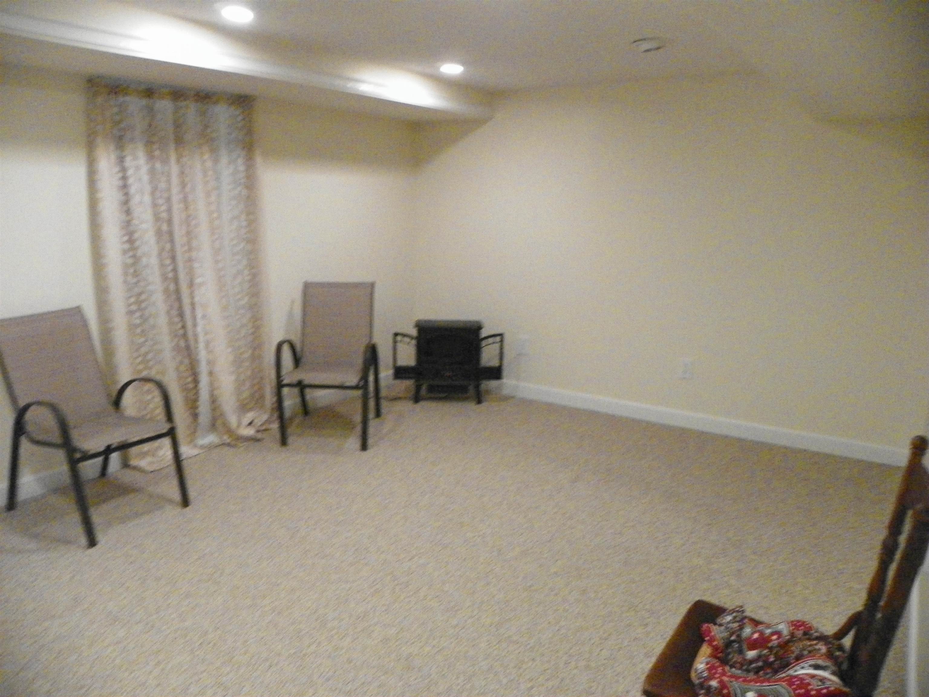13 Cabernet Drive Unit: 2
